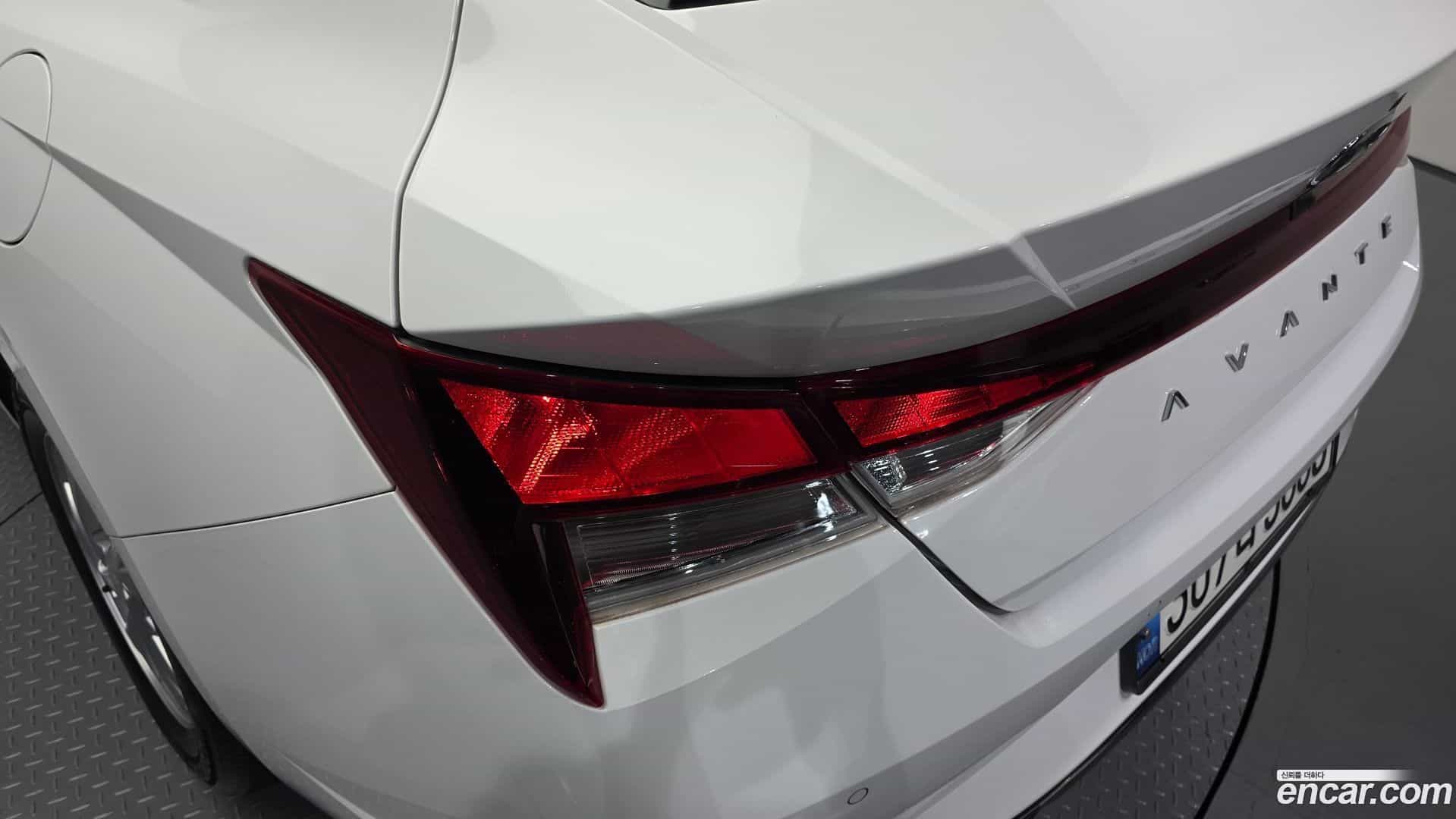 AVANTE Hyundai 2020.10-OUTER-033