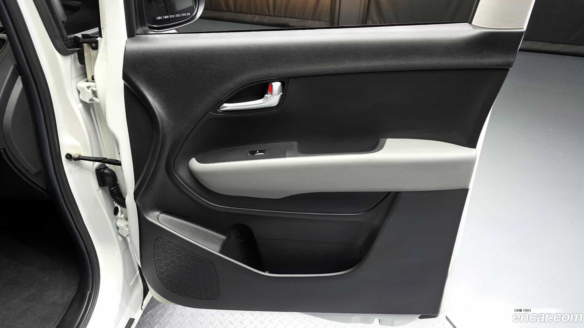 RAY Kia 2024.3-INNER-035