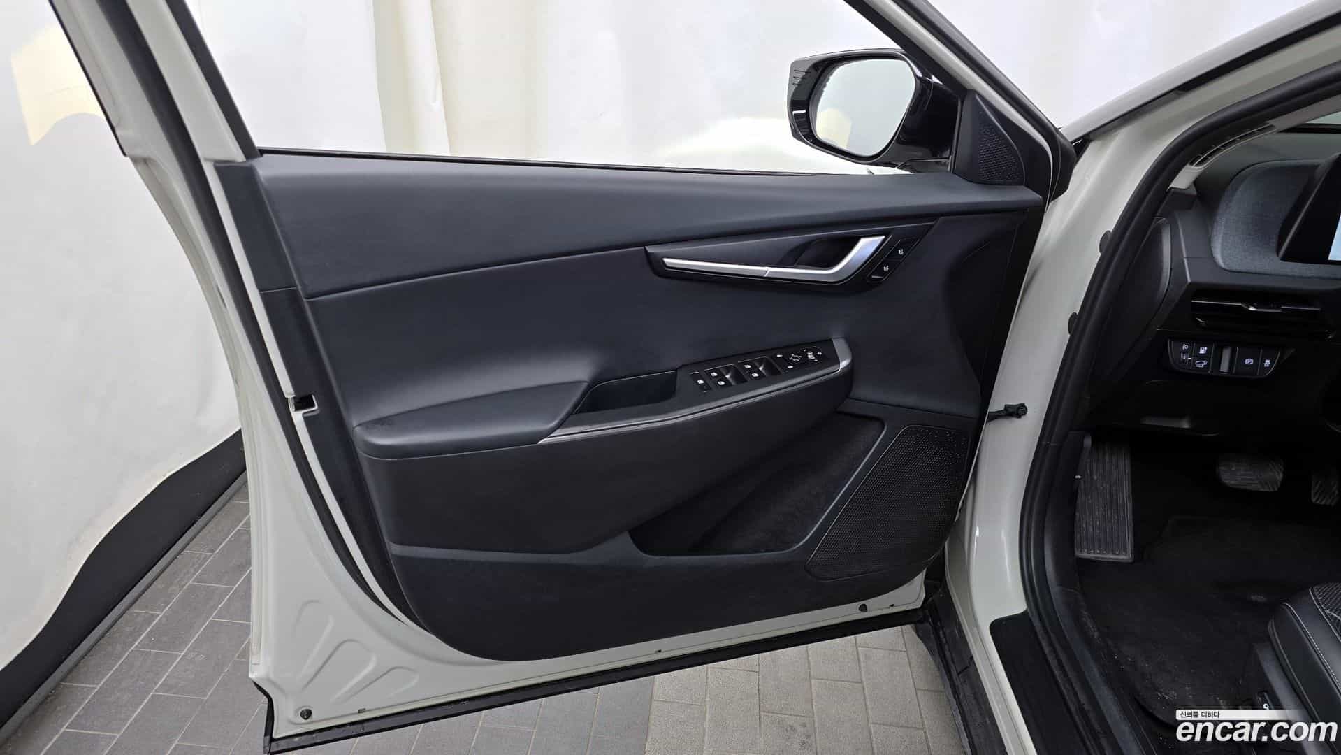 EV6 Kia 2022.3-INNER-034