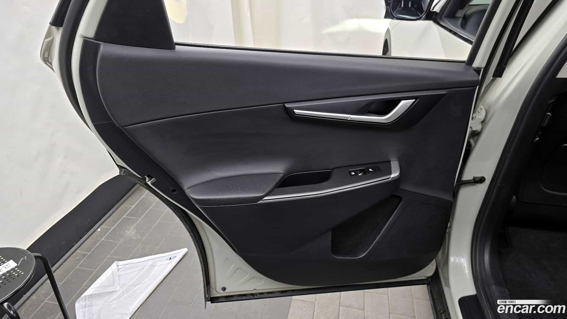 EV6 Kia 2022.3-INNER-035