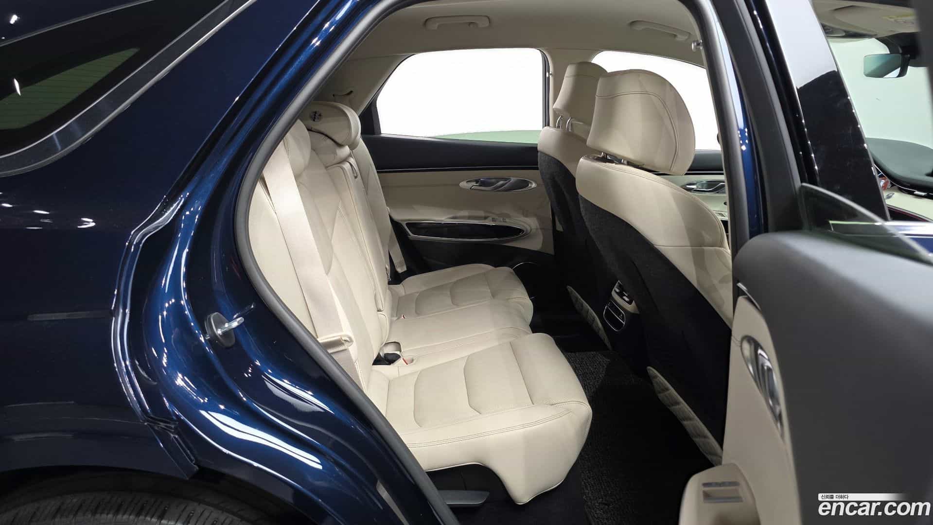 GV70 Genesis 2022.0-OPTION-016