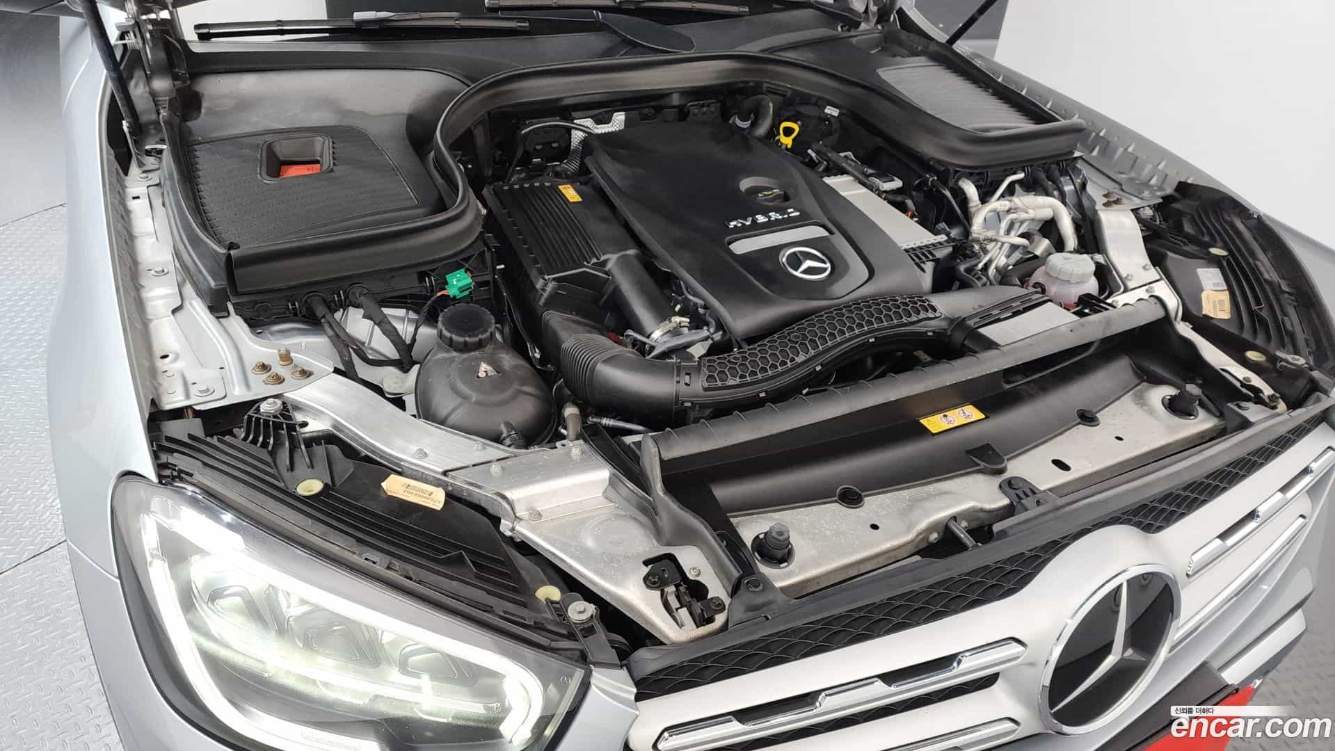 GLC-Class Mercedes-Benz 2021.11-OUTER-006