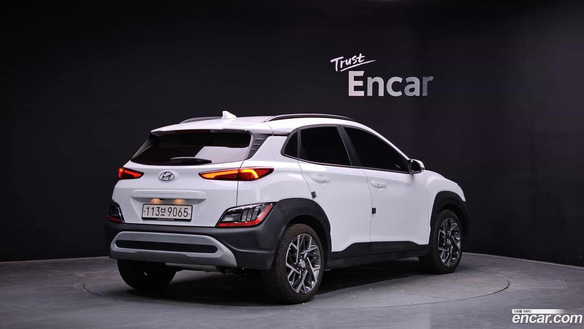 Kona Hyundai 2023.2-OUTER-002