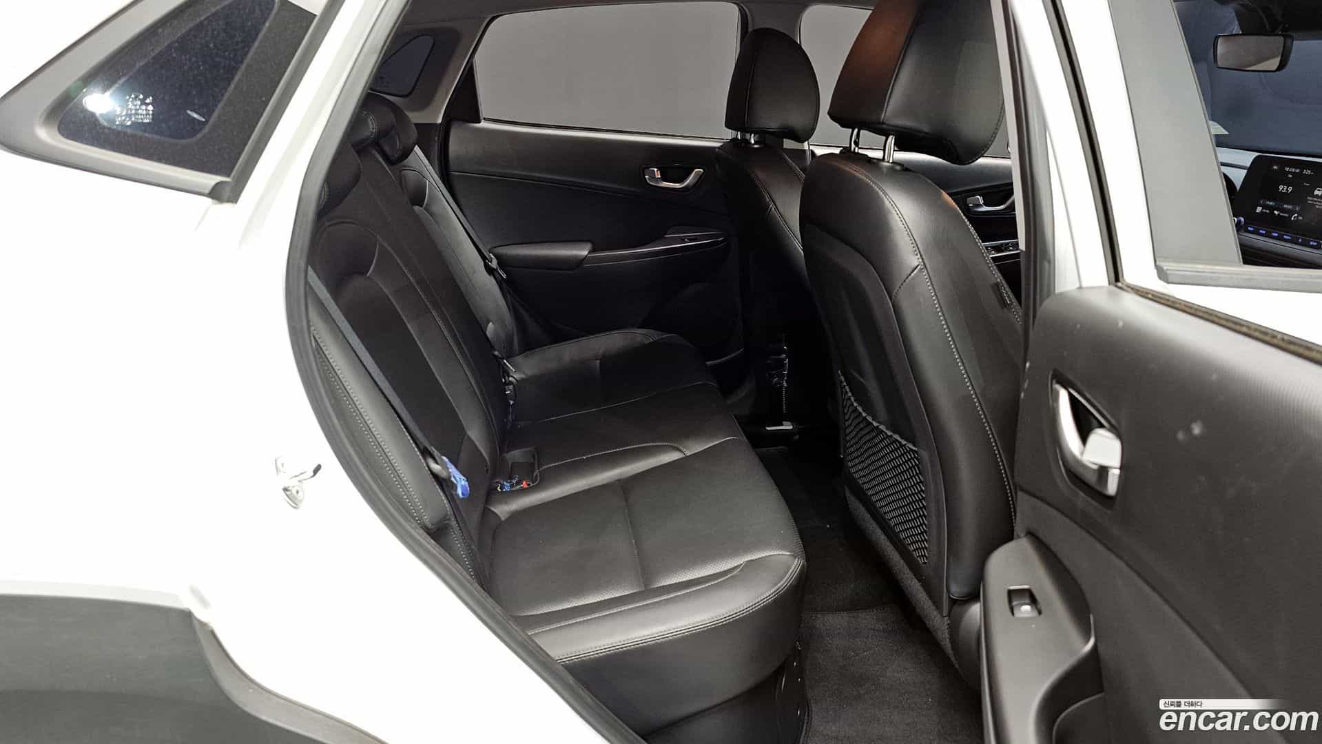 Kona Hyundai 2023.2-OPTION-015