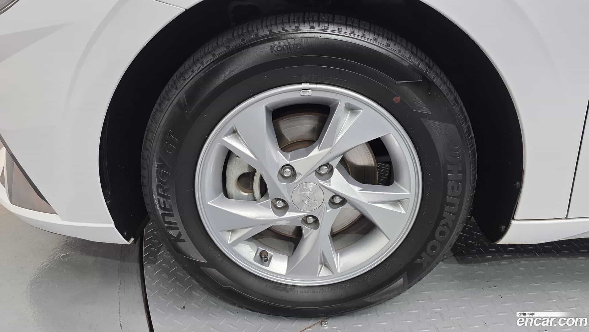 AVANTE Hyundai 2021.10-OUTER-005
