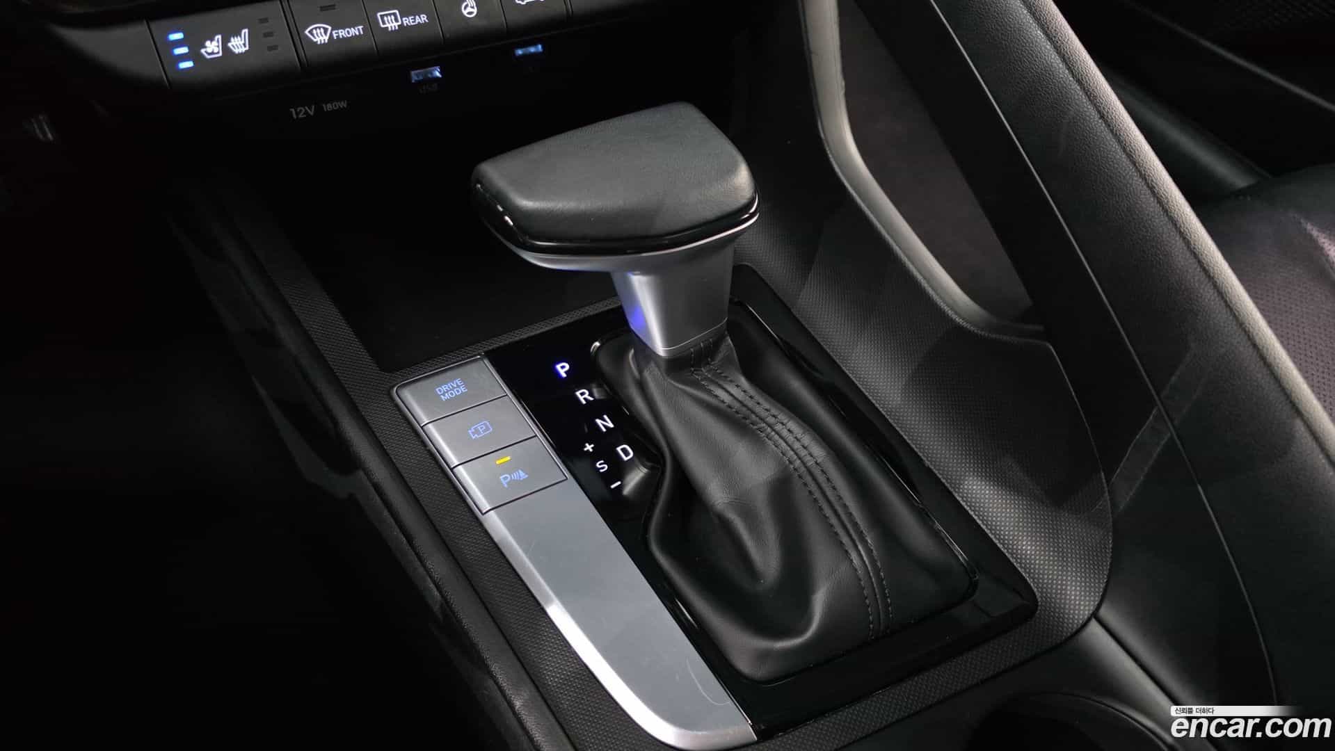 AVANTE Hyundai 2021.10-INNER-009