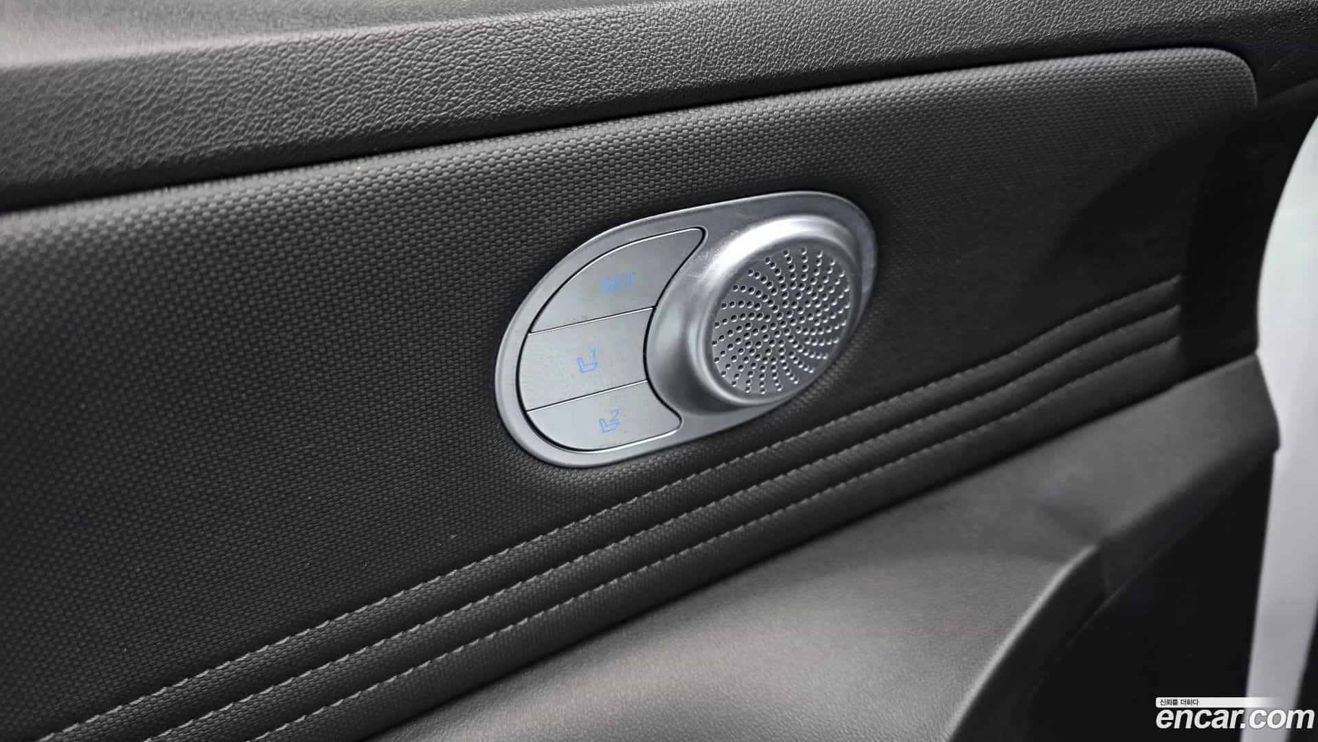 AVANTE Hyundai 2021.10-OPTION-017