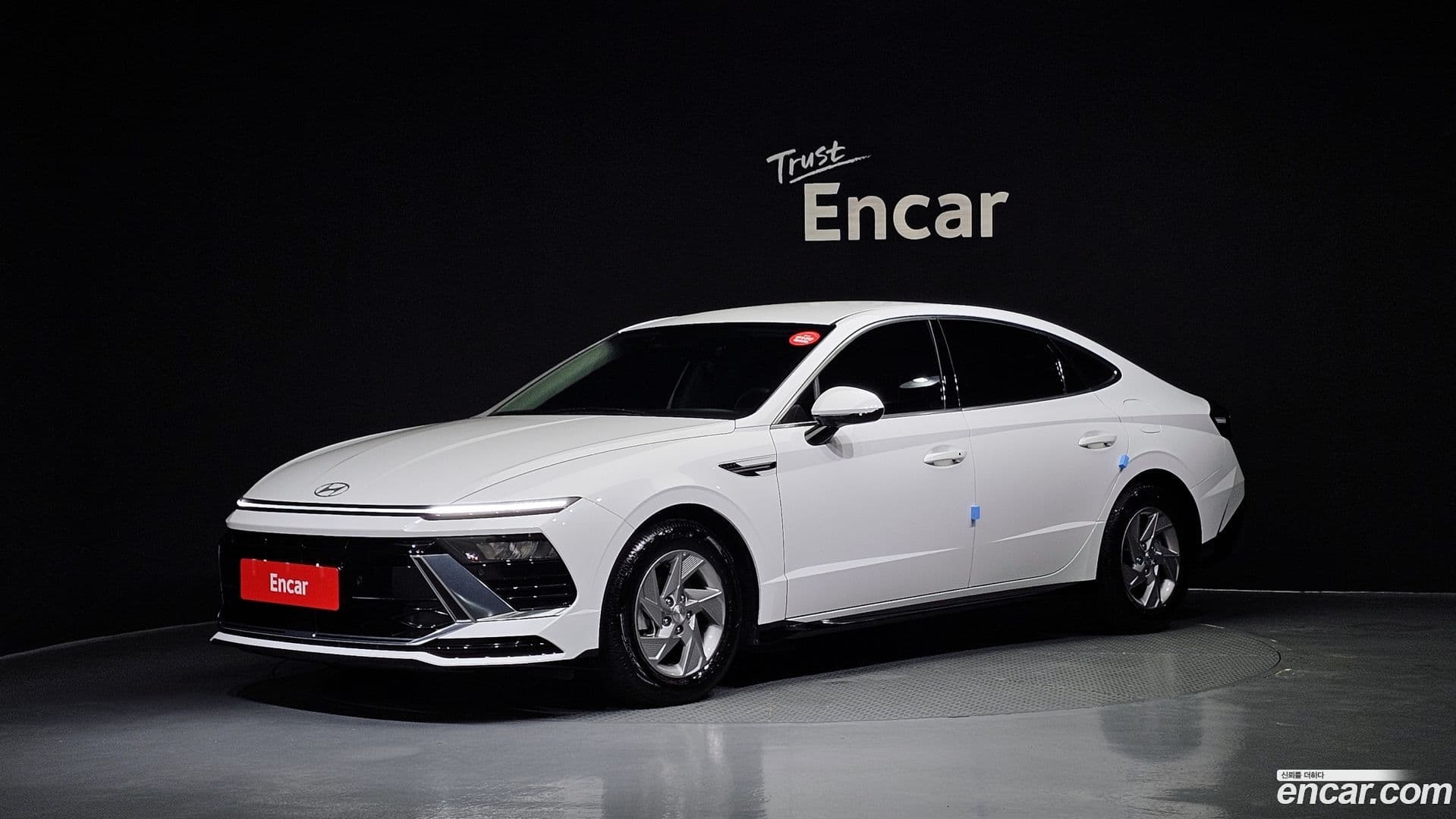 Main__Slider__Photo:Sonata Hyundai 2024.8-0