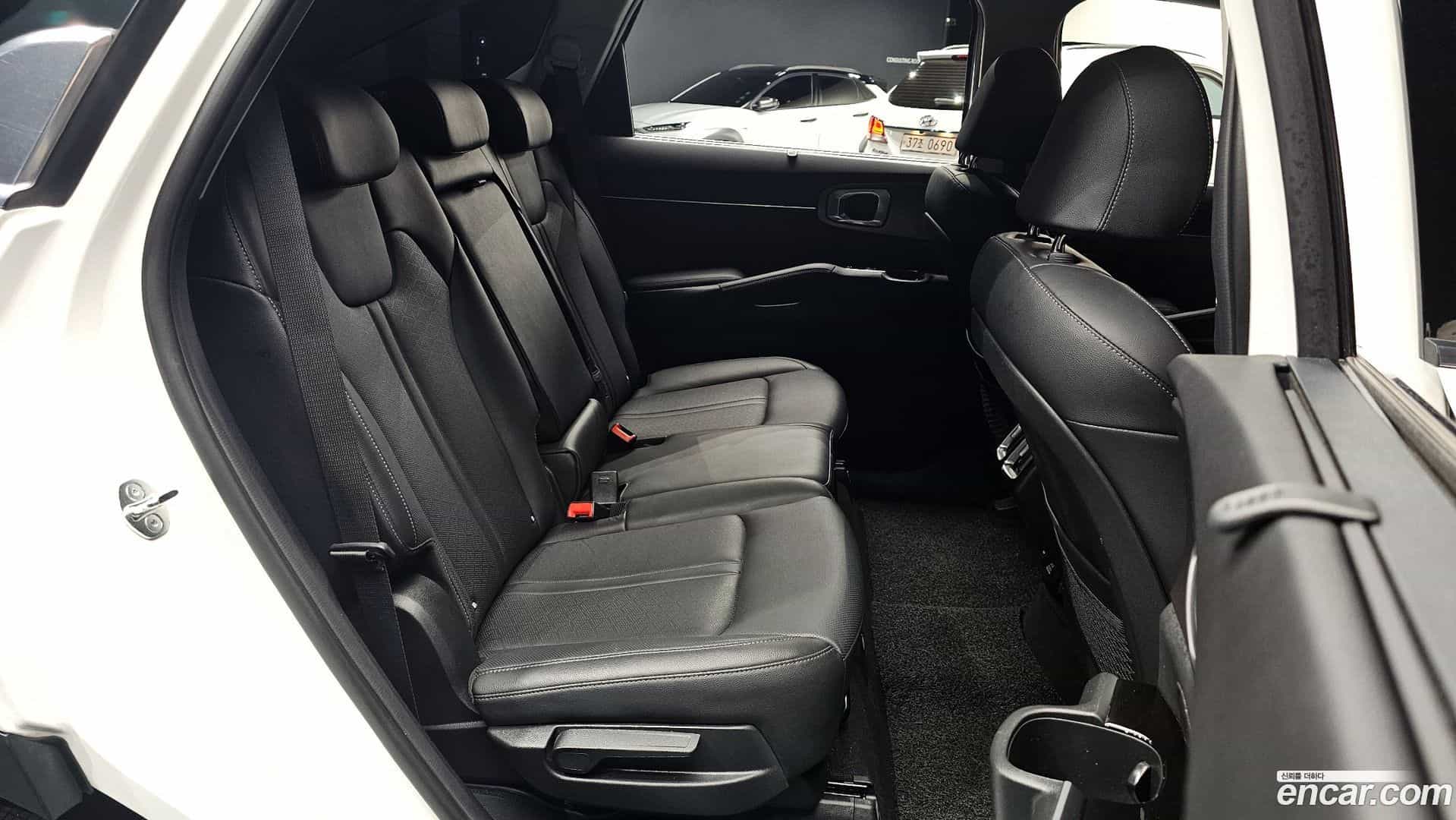Sorento Kia 2023.4-OPTION-015