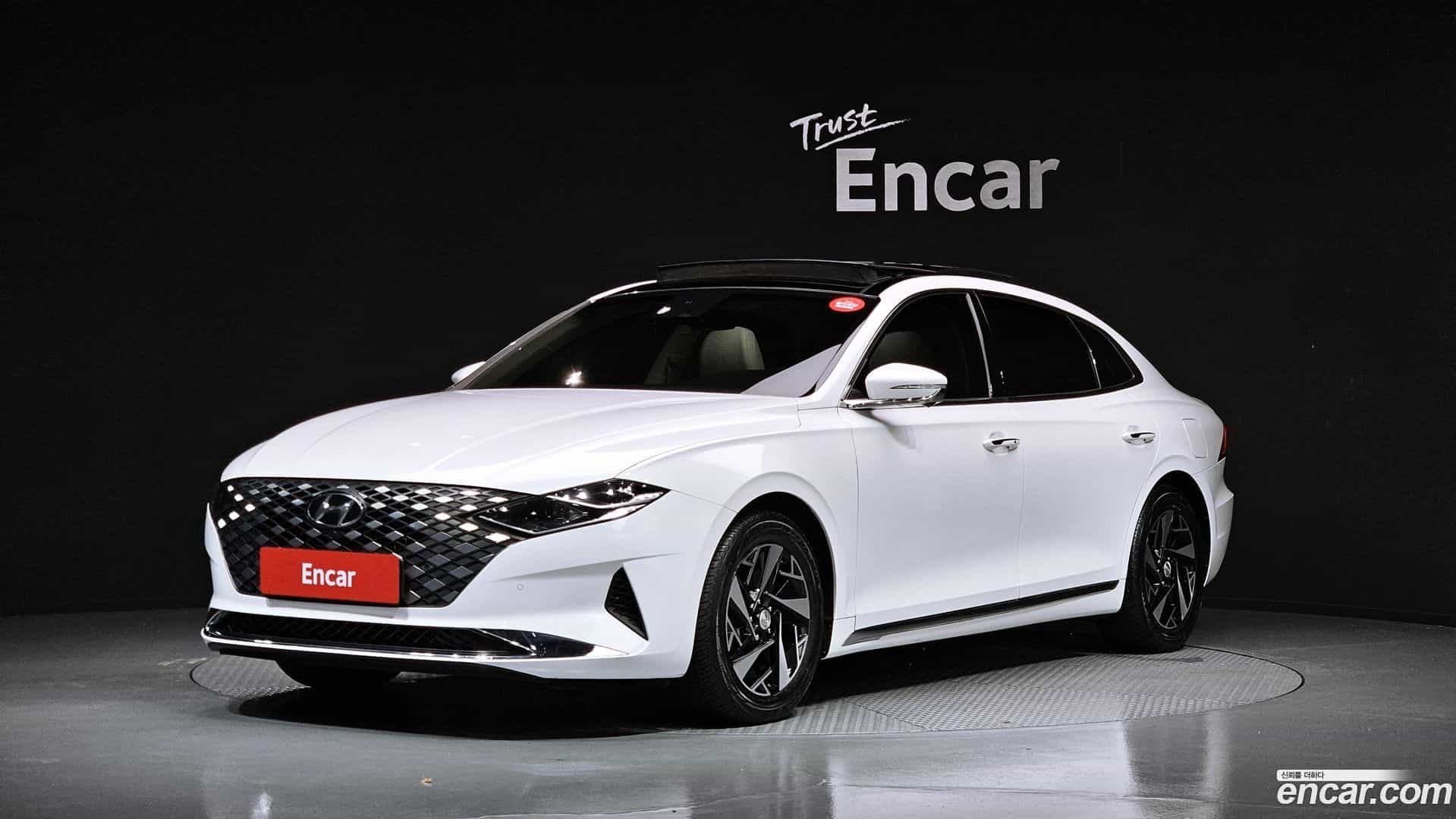 Grandeur Hyundai 2021.4-OUTER-001
