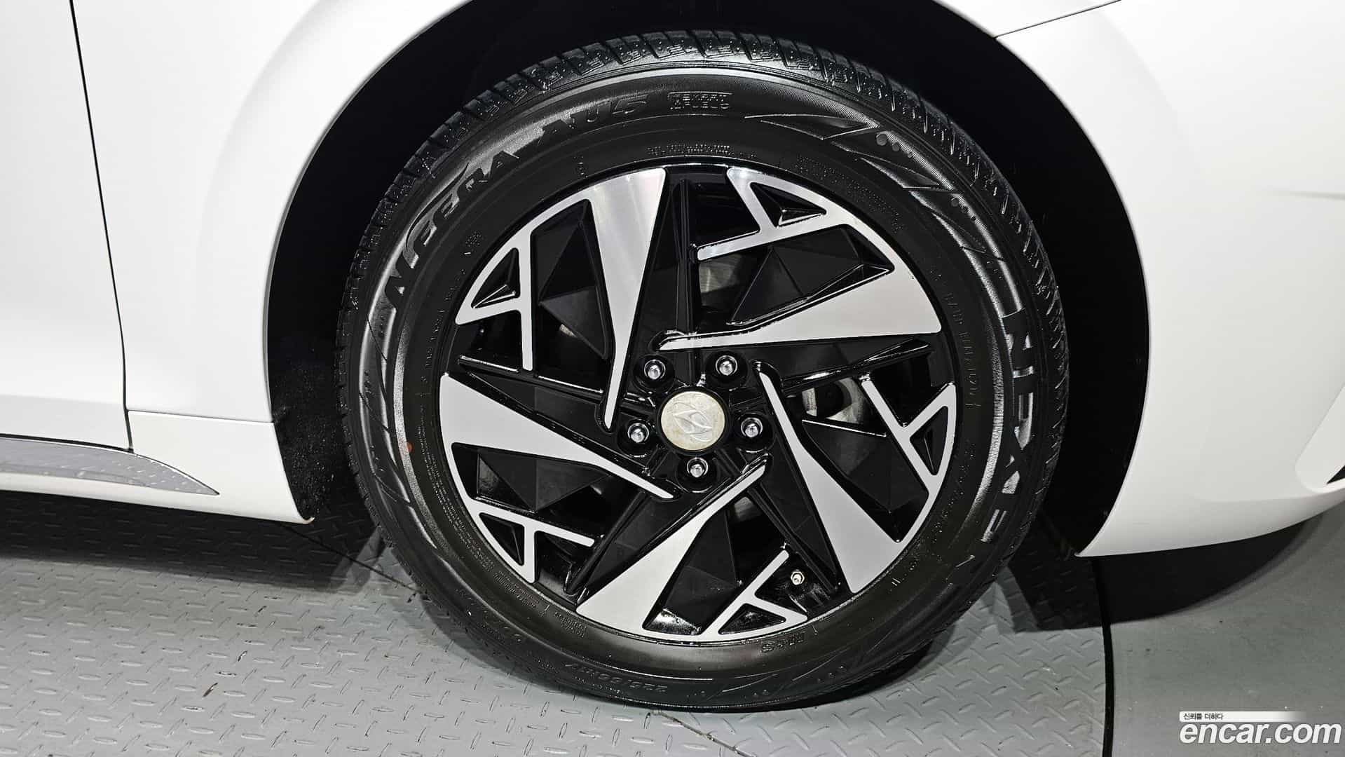 Grandeur Hyundai 2021.4-OUTER-031
