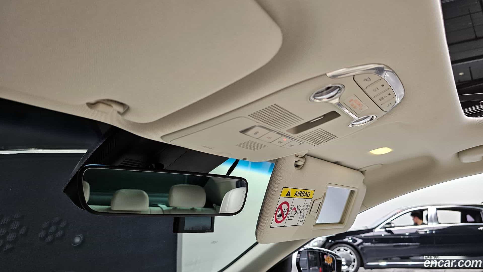 Grandeur Hyundai 2021.4-OPTION-043