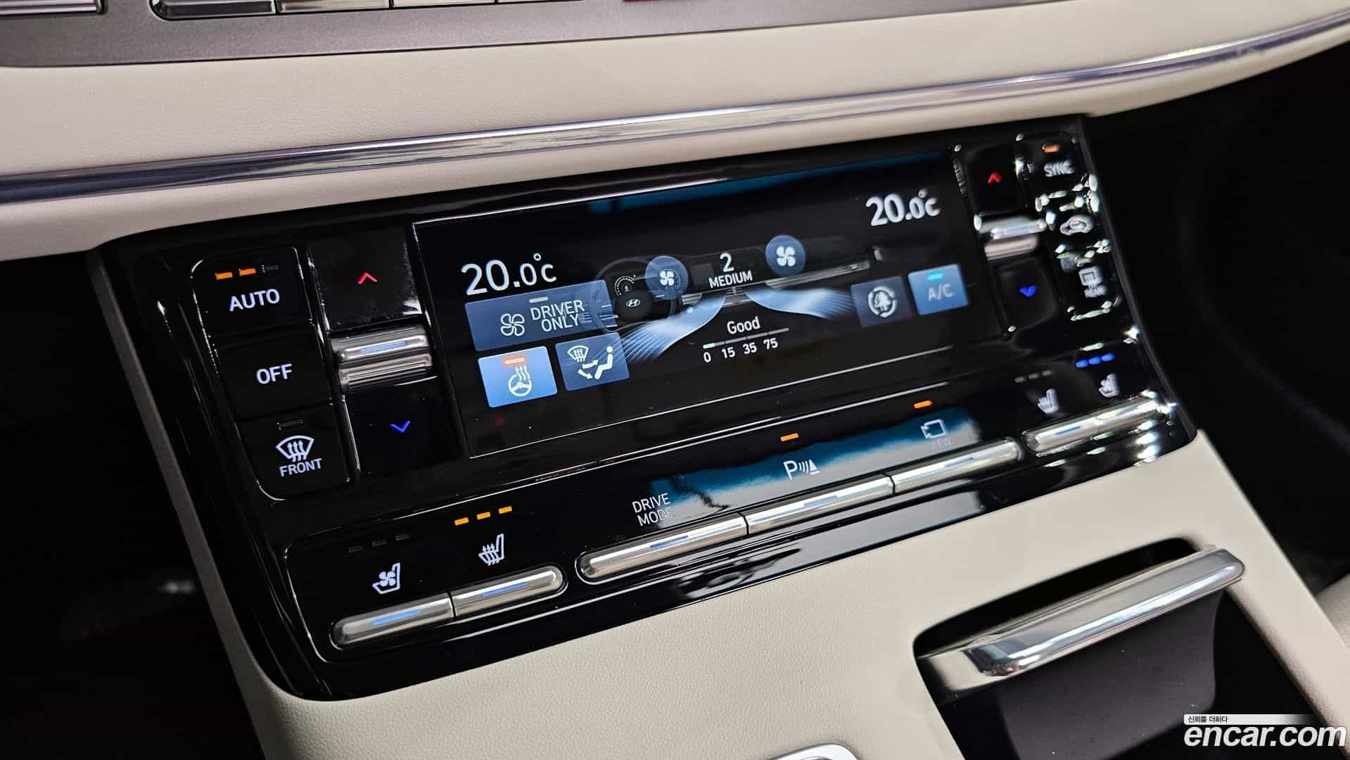 Grandeur Hyundai 2021.4-OPTION-044