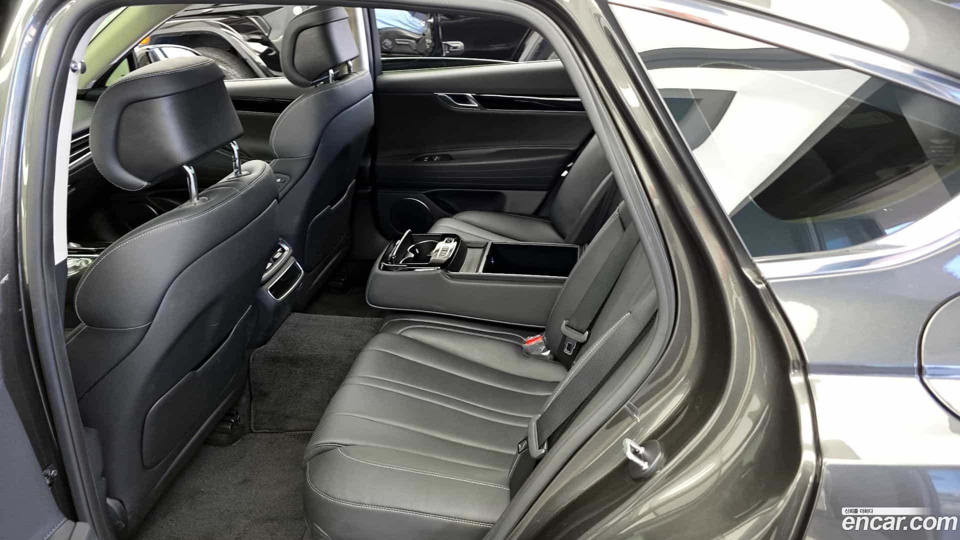 G80 Genesis 2022.3-INNER-036