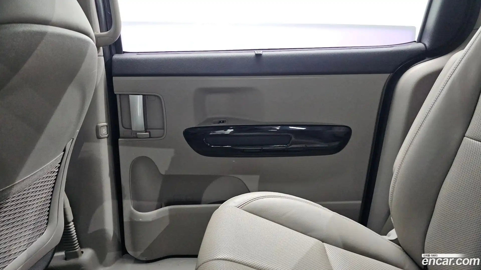 Canival Kia 2018.10-INNER-035