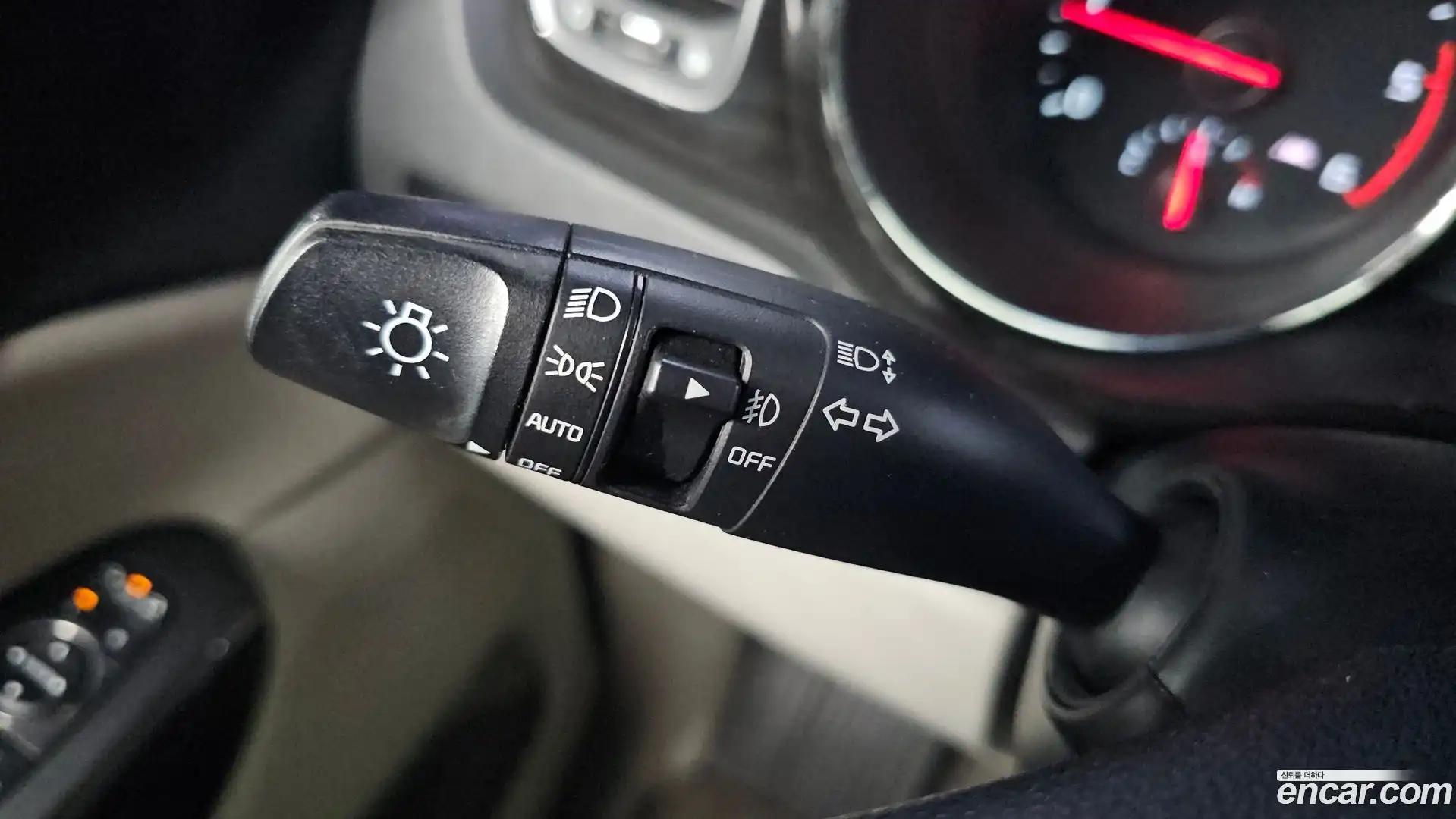 Canival Kia 2018.10-OPTION-042