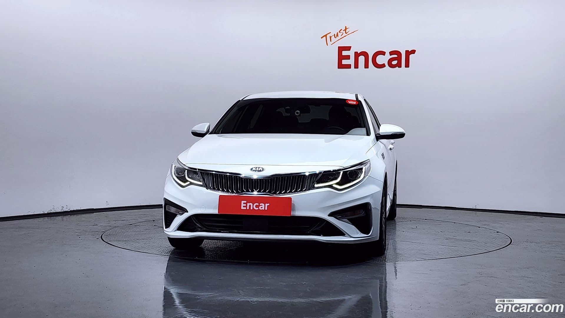 Main__Slider__Photo:K5 Kia 2019.6-2