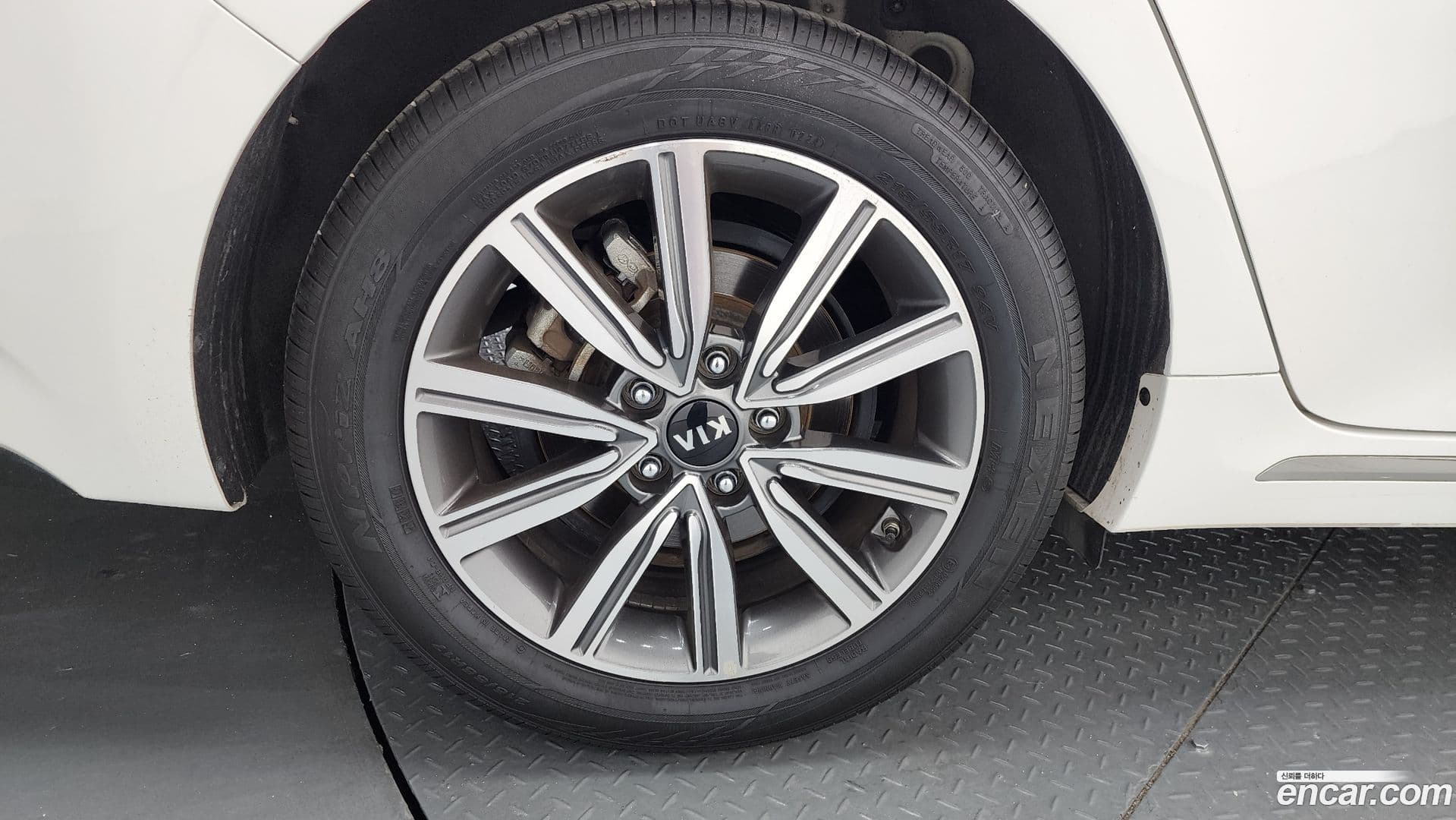 Main__Slider__Photo:K5 Kia 2019.6-4