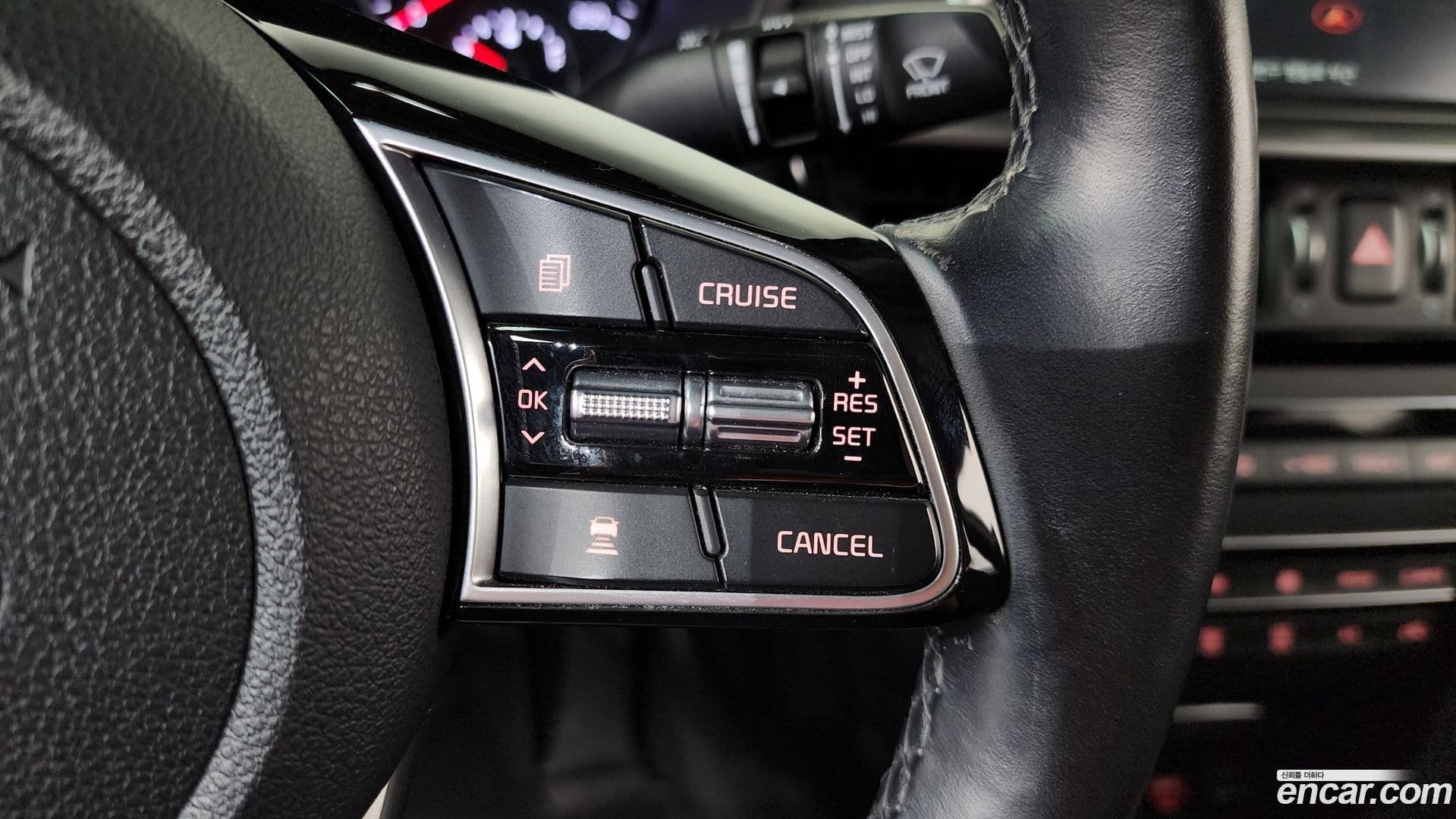 Main__Slider__Photo:K5 Kia 2019.6-14