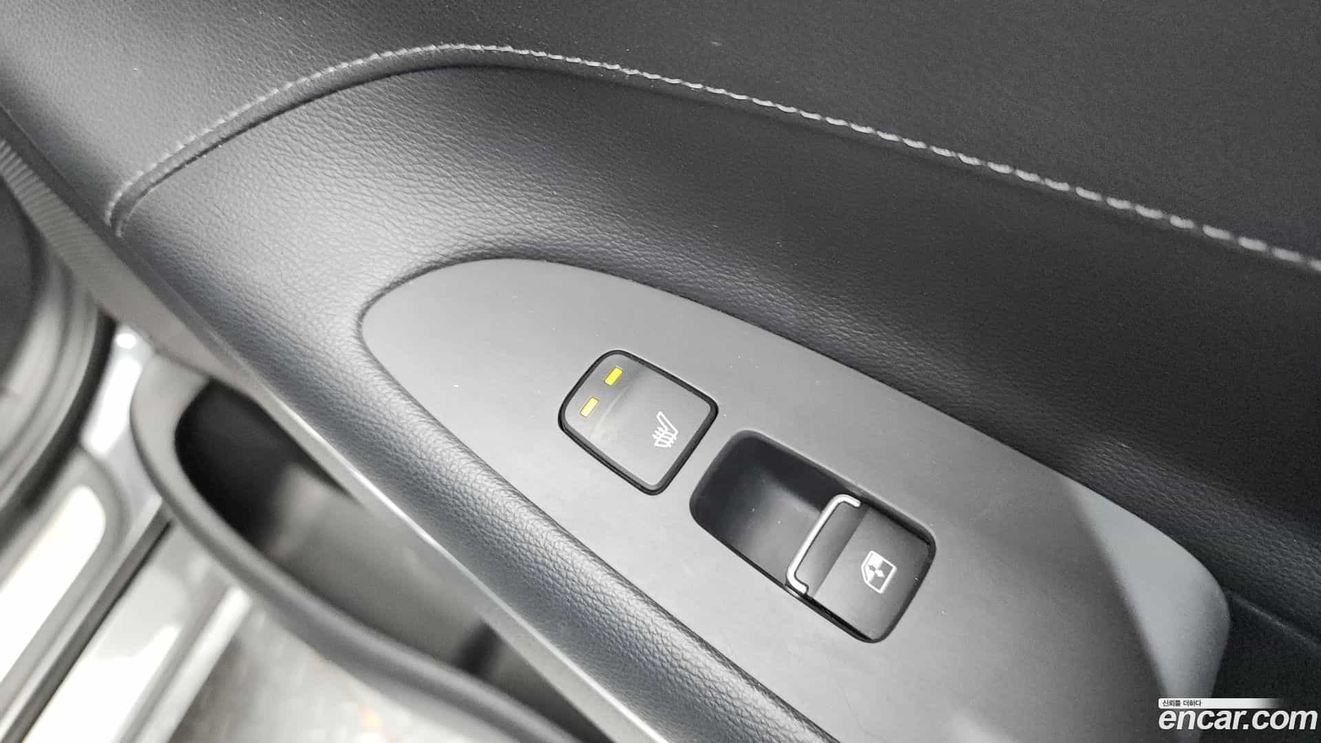 Grandeur Hyundai 2020.8-OPTION-042