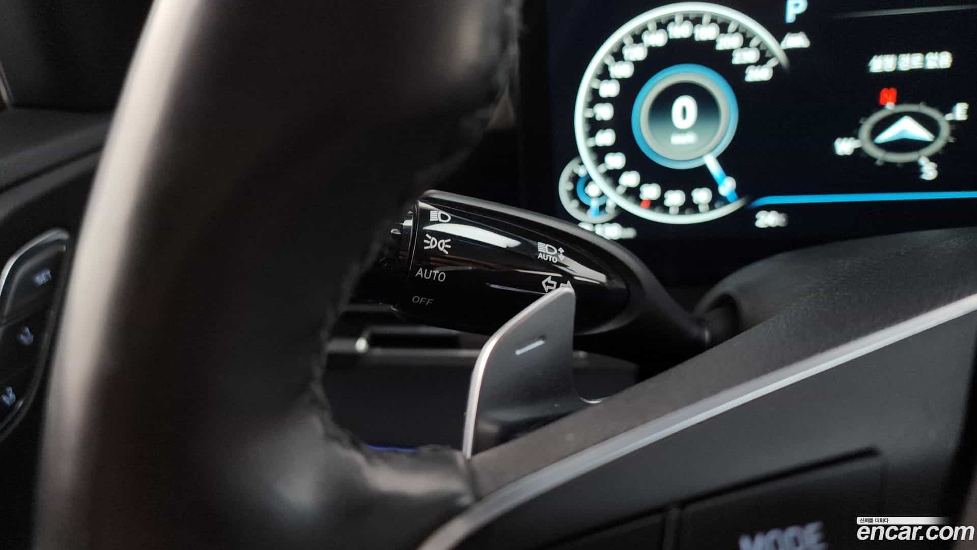 Grandeur Hyundai 2020.8-OPTION-043