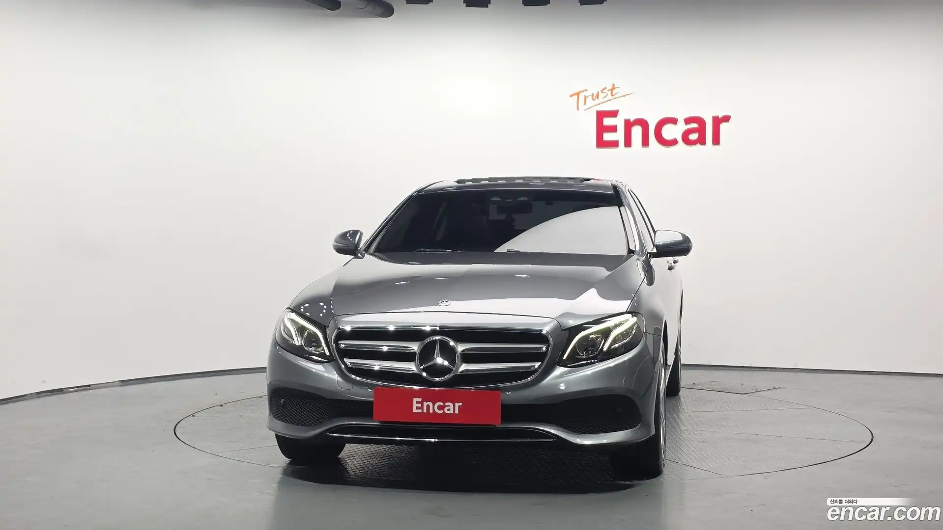 E-Class Mercedes-Benz 2017.7-OUTER-003