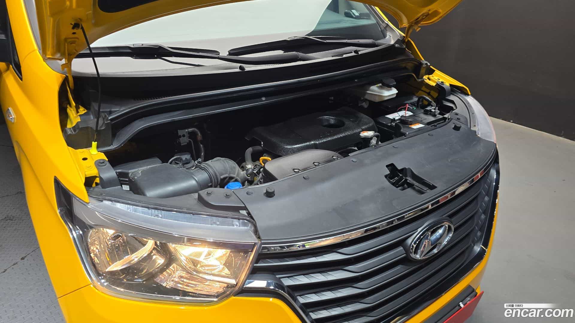 Starex Hyundai 2020.0-OUTER-006