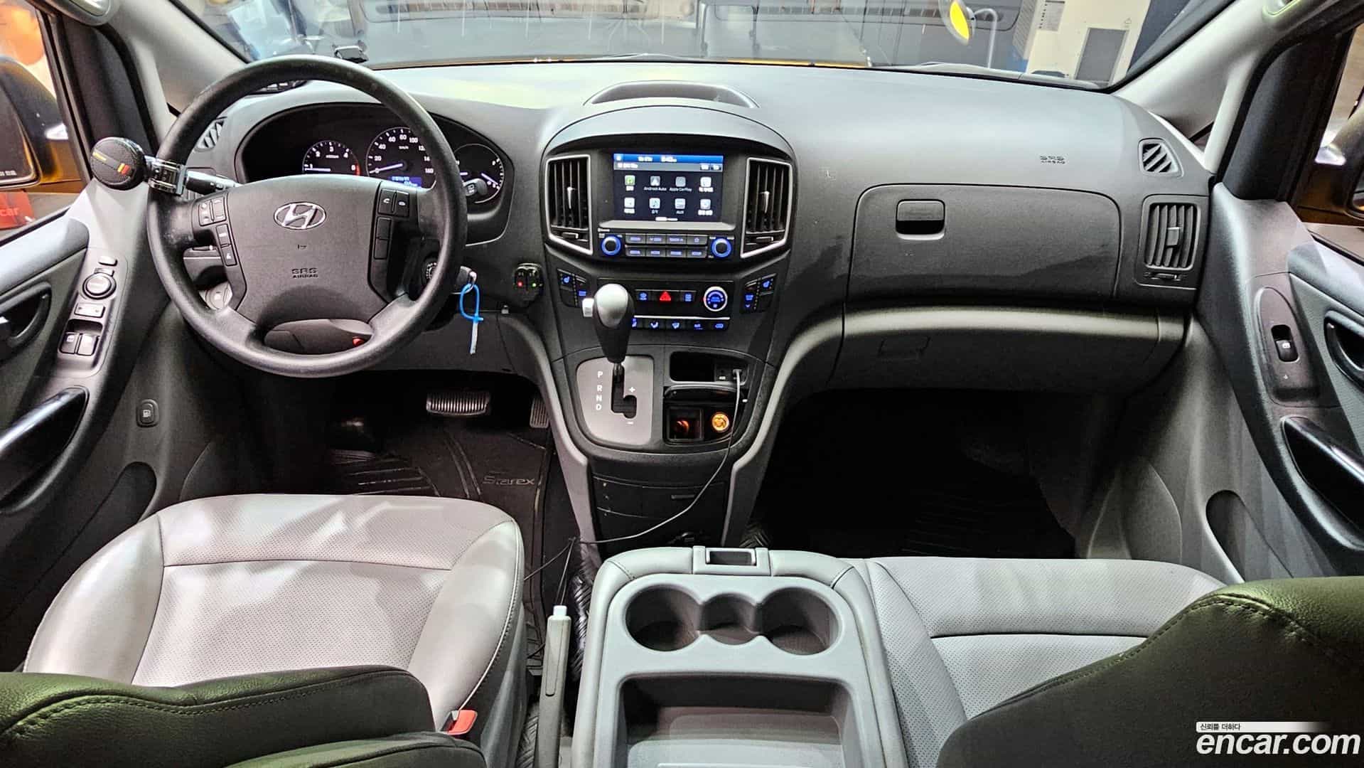 Starex Hyundai 2020.0-OPTION-016