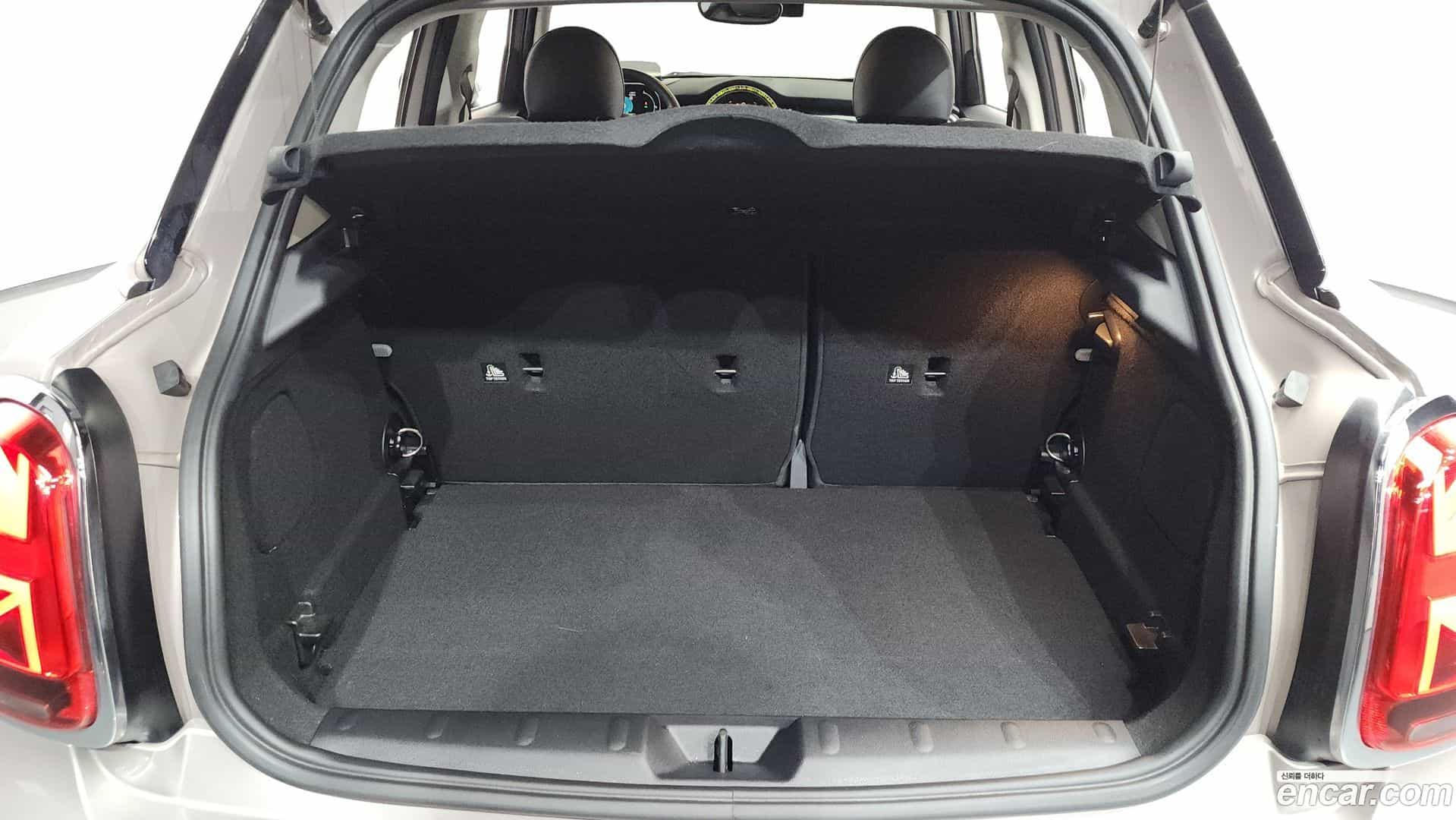 Cooper Mini 2024.4-OPTION-021