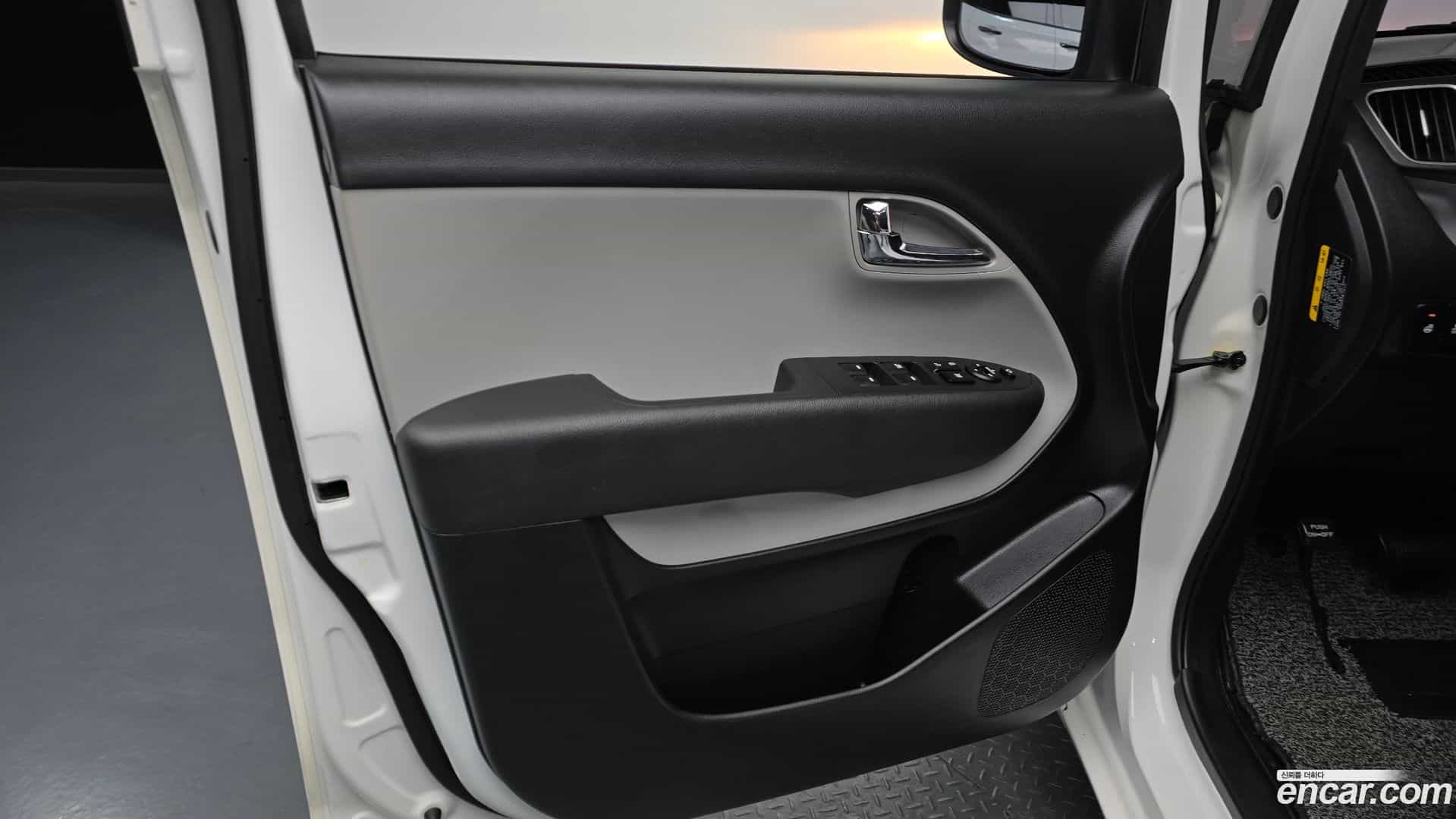 RAY Kia 2017.11-INNER-034