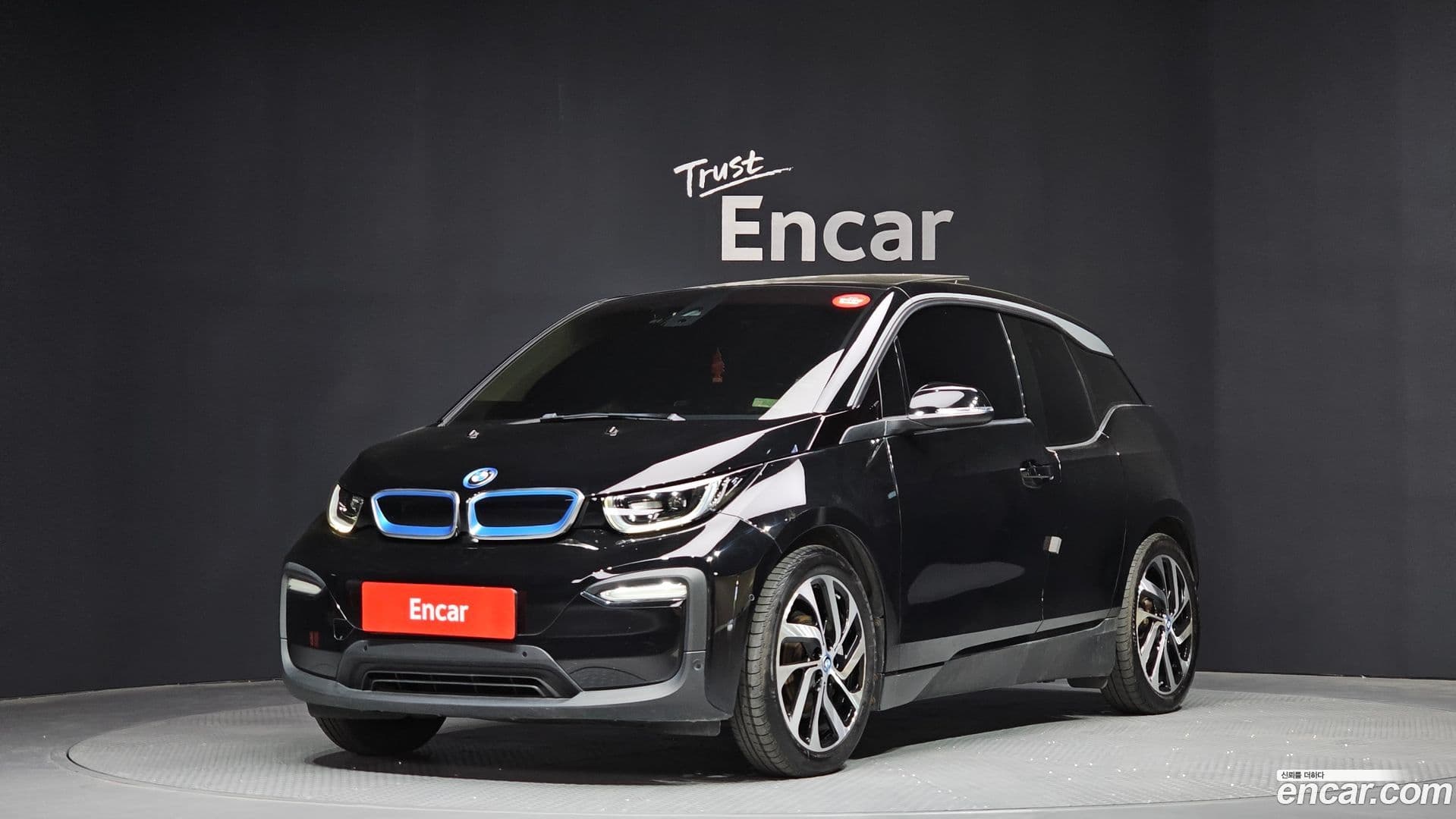 Main__Slider__Photo:i3 BMW 2019.6-0