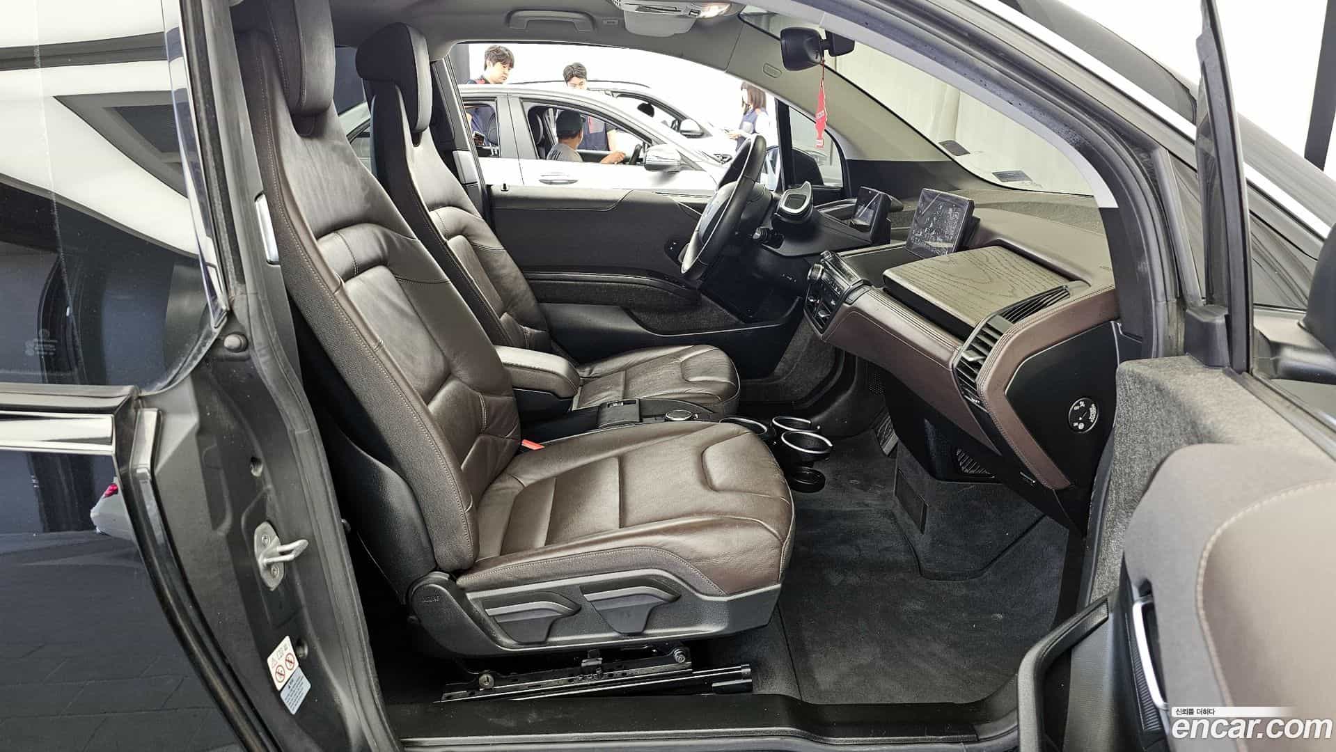 i3 BMW 2019.6-OPTION-015