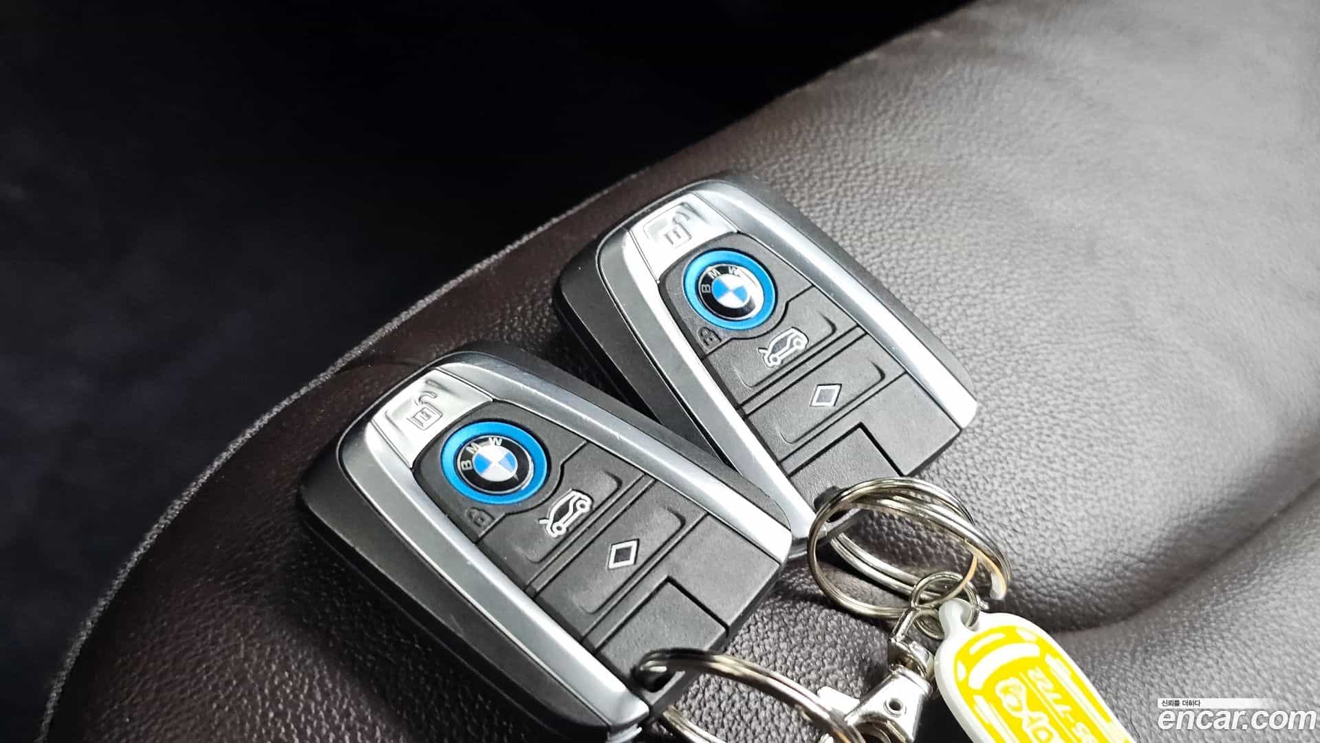i3 BMW 2019.6-OPTION-040