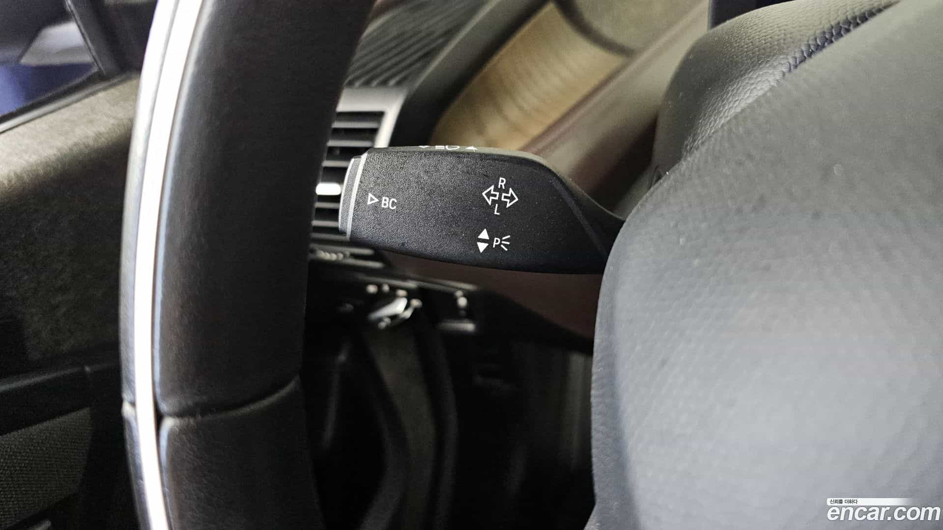 i3 BMW 2019.6-OPTION-041