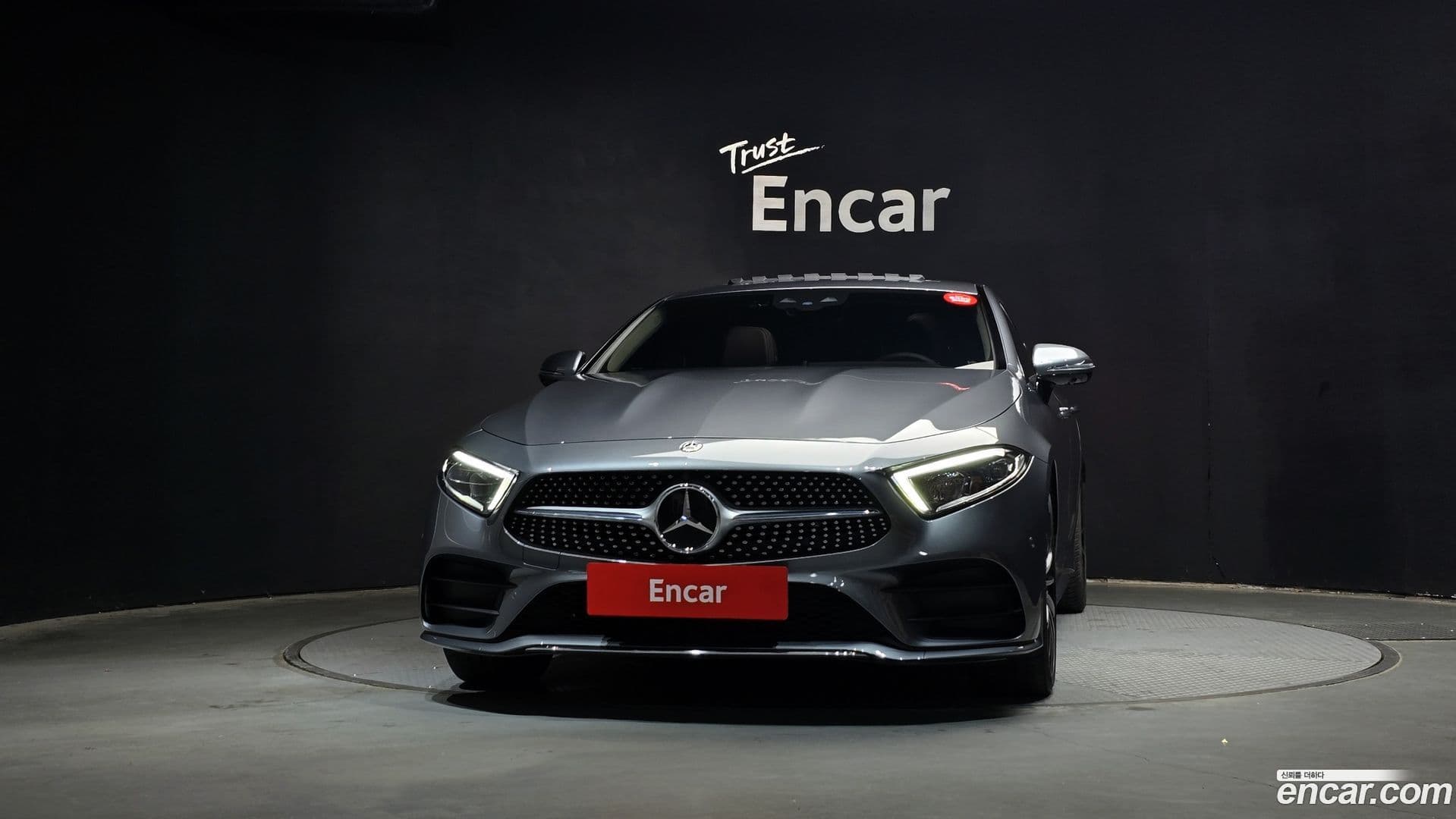 Main__Slider__Photo:CLS-Class Mercedes-Benz 2021.2-2