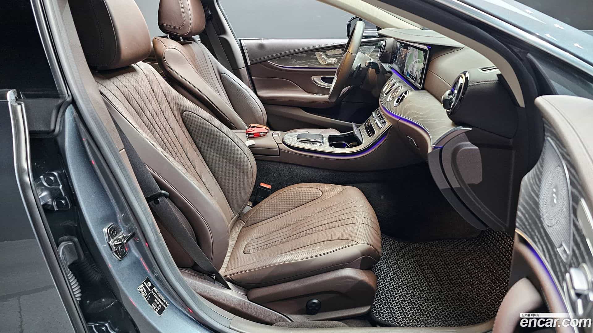CLS-Class Mercedes-Benz 2021.2-OPTION-015