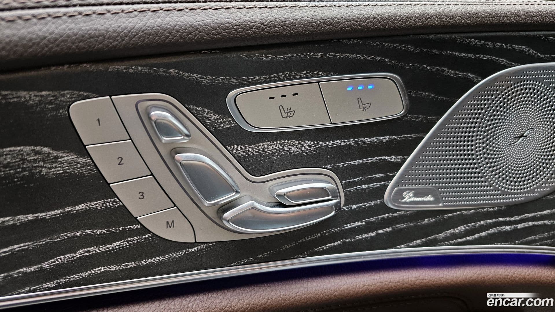 Main__Slider__Photo:CLS-Class Mercedes-Benz 2021.2-19