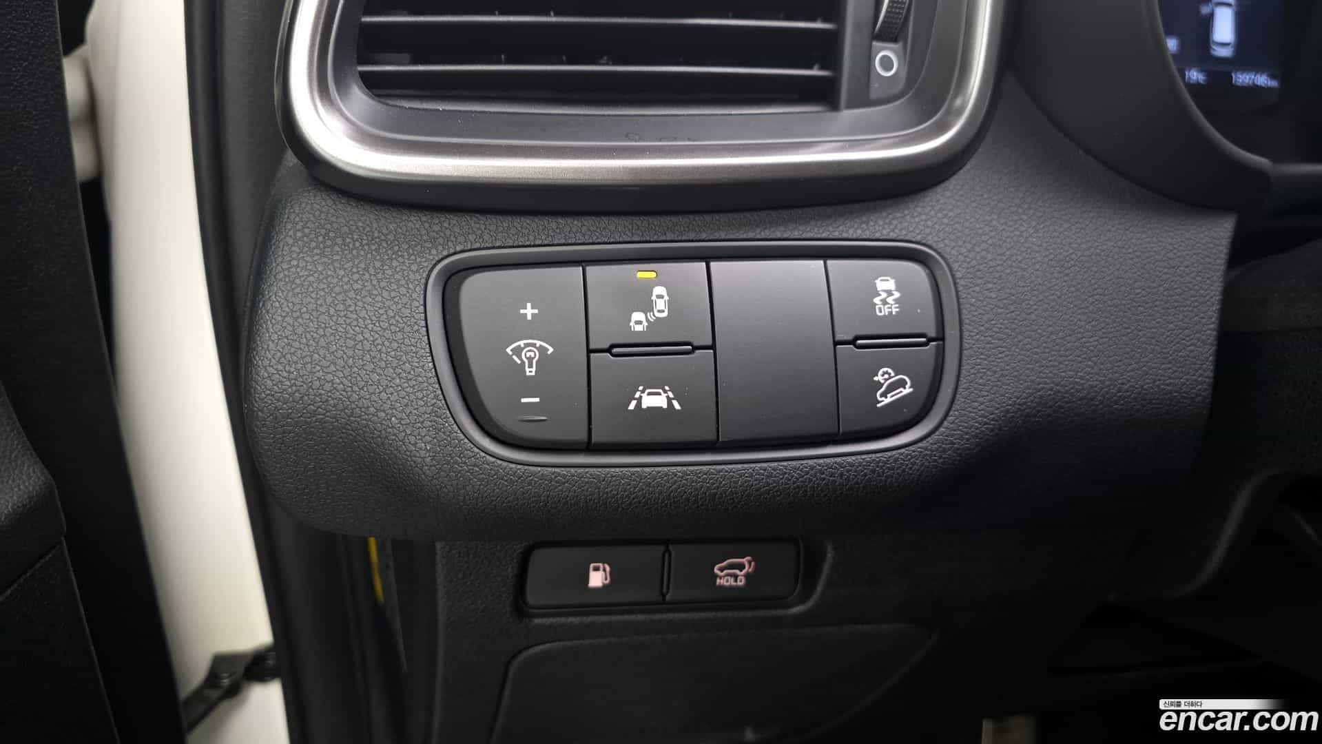 Sorento Kia 2018.6-OPTION-021