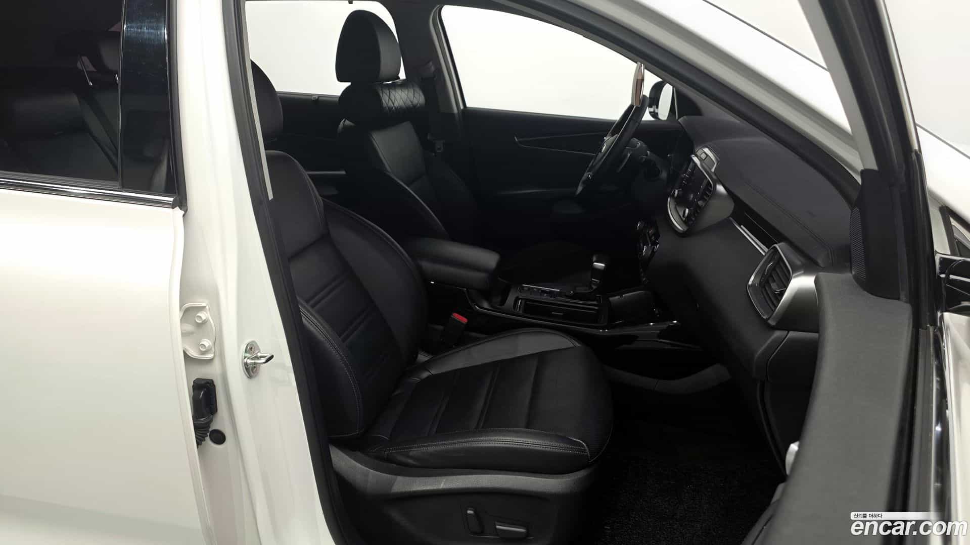 Sorento Kia 2018.6-INNER-036