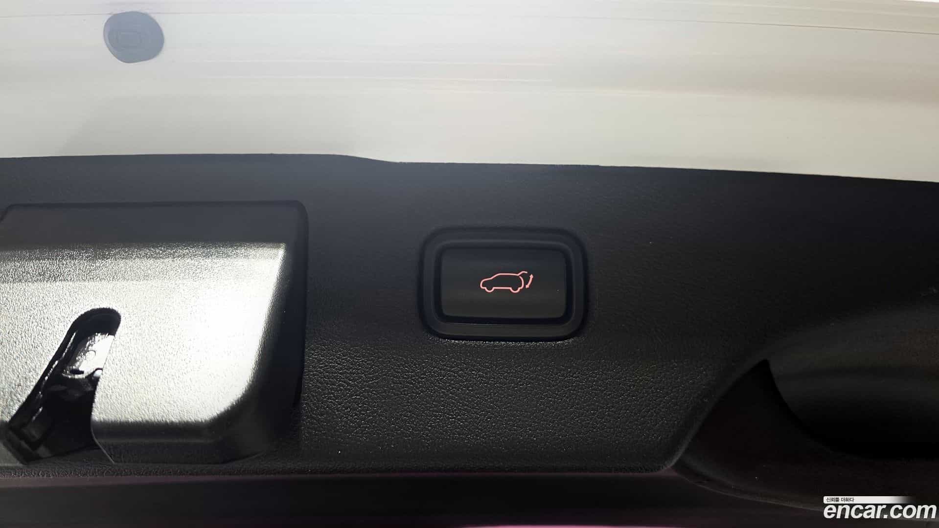 Sorento Kia 2018.6-OPTION-041