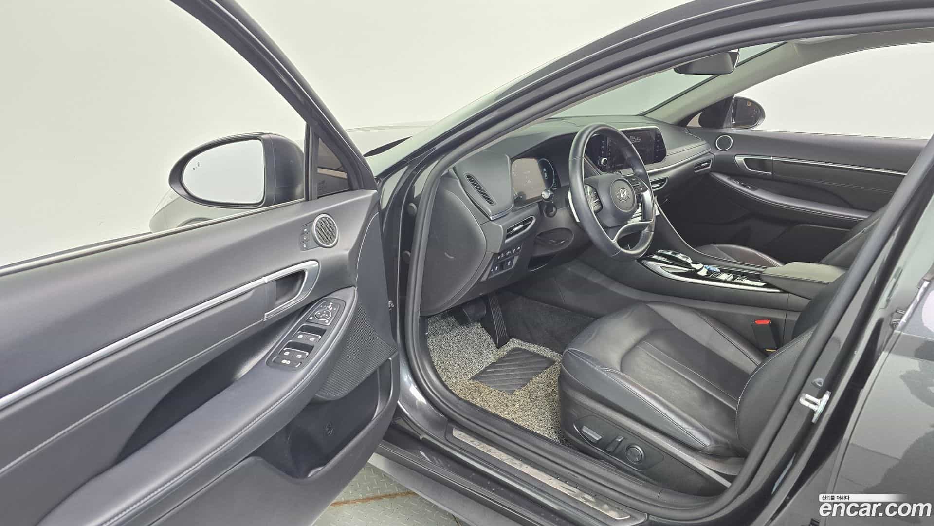 Sonata Hyundai 2020.4-INNER-010