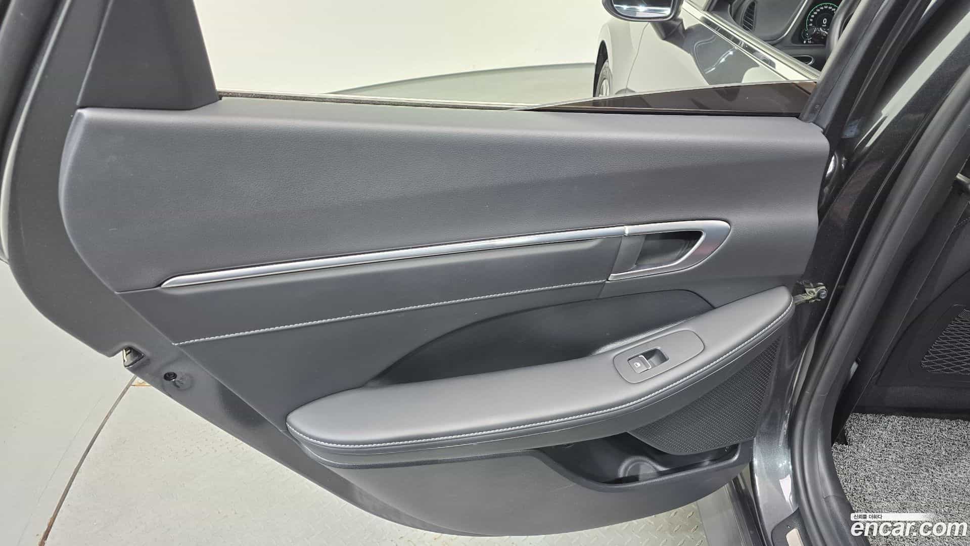 Sonata Hyundai 2020.4-INNER-035