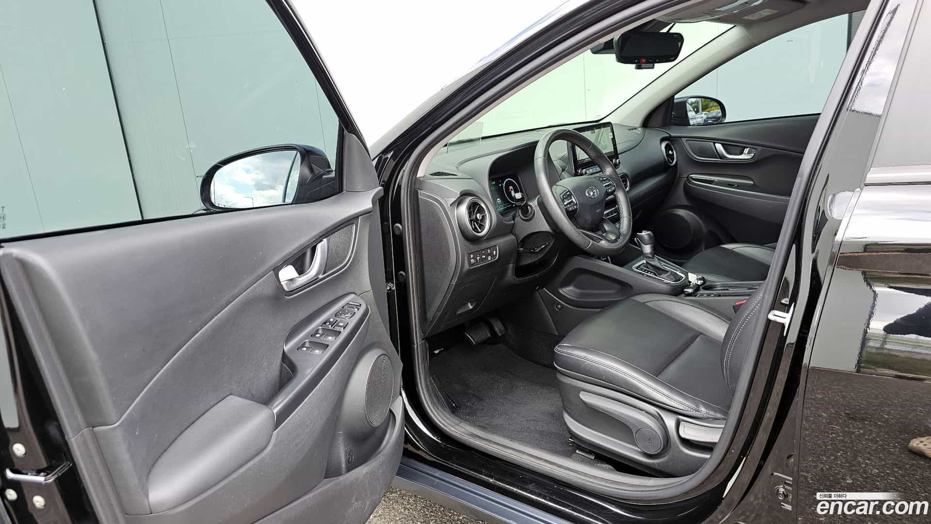 Kona Hyundai 2022.4-INNER-010