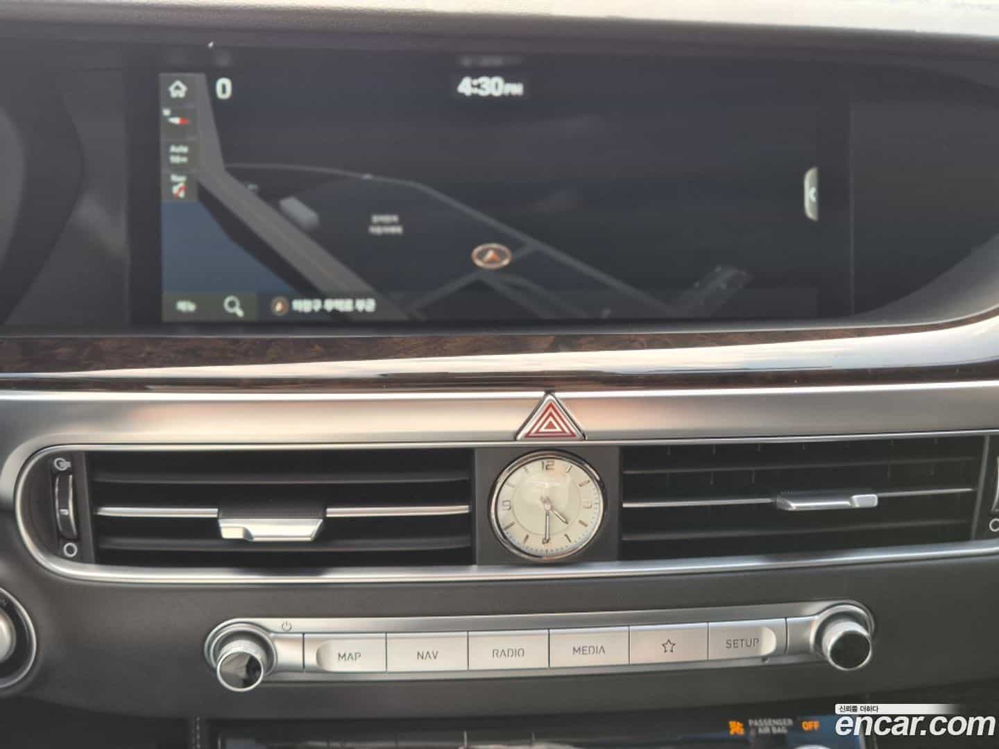G90 Genesis 2020.6-INNER-007
