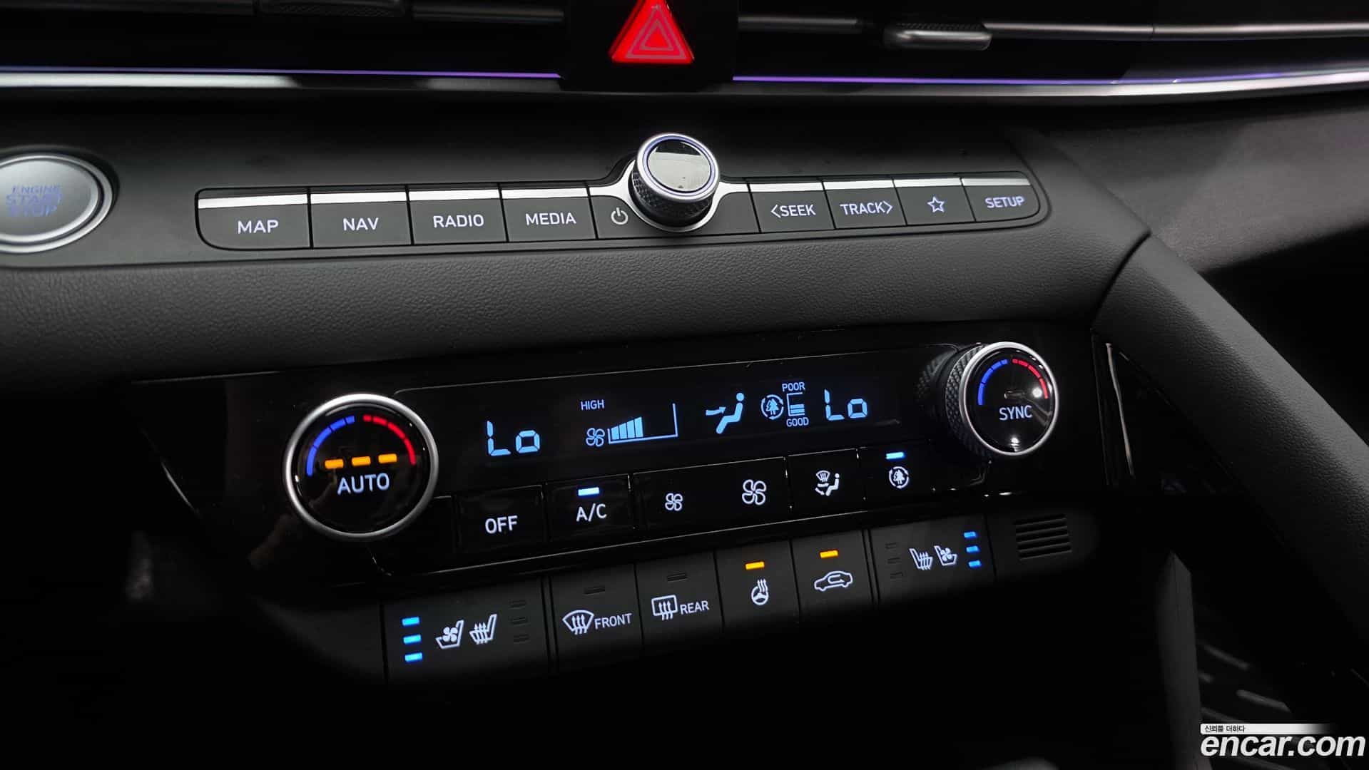 AVANTE Hyundai 2022.9-OPTION-022