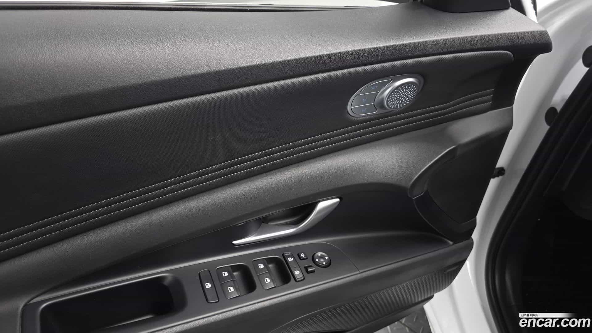 AVANTE Hyundai 2022.9-INNER-034