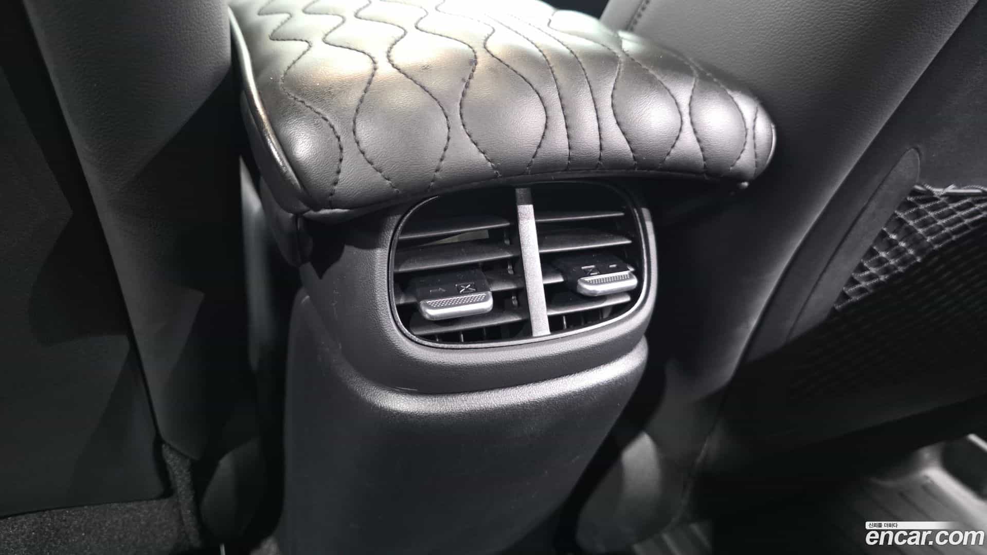 AVANTE Hyundai 2022.9-OPTION-042