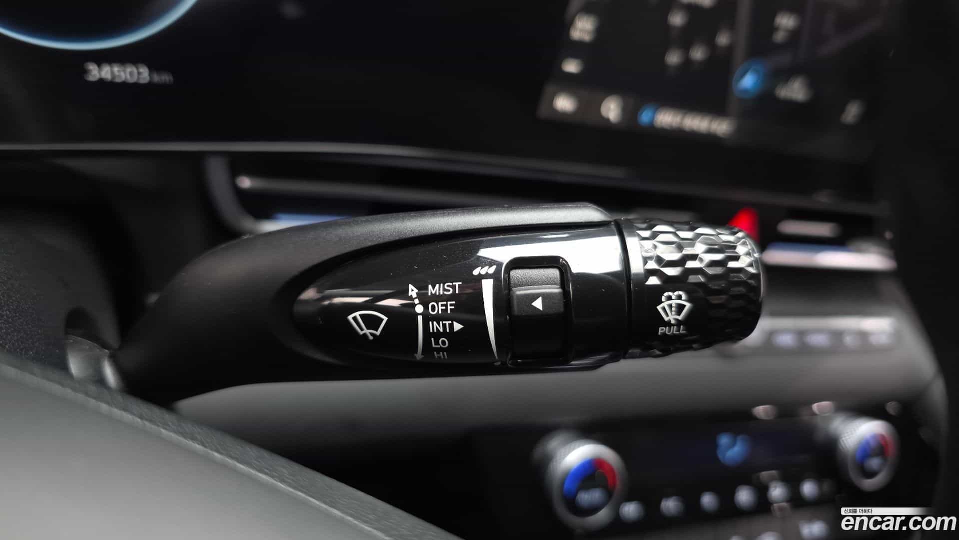 AVANTE Hyundai 2022.9-OPTION-045