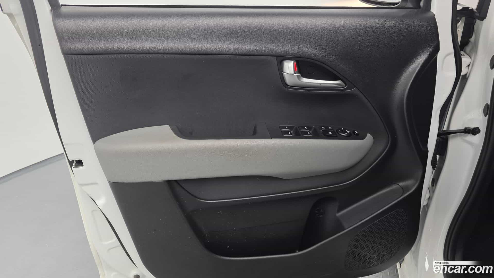 RAY Kia 2023.11-INNER-034
