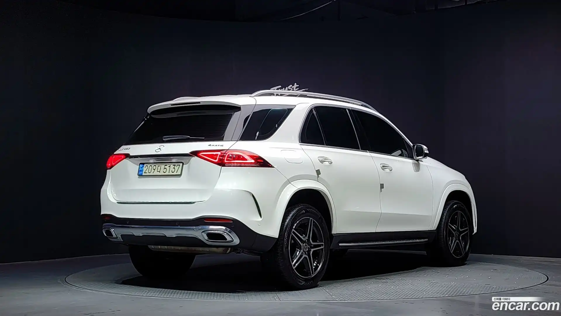 GLE-Class Mercedes-Benz 2019.11-OUTER-002